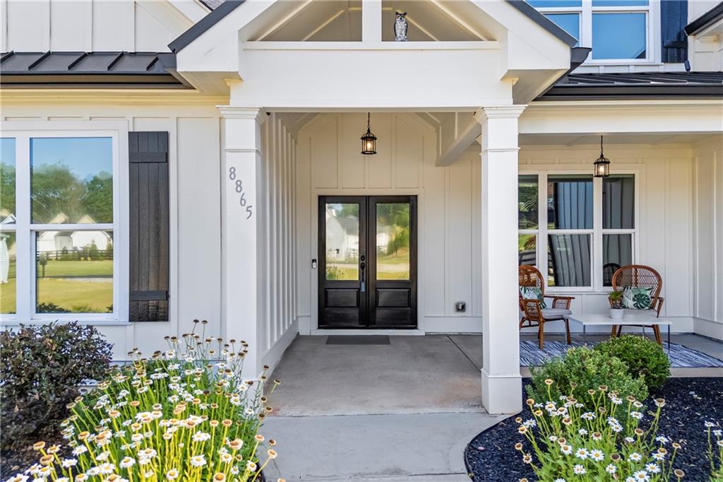 Cumming, Georgia, 30041, United States, 4 Bedrooms Bedrooms, ,5 BathroomsBathrooms,Residential,For Sale,1977263