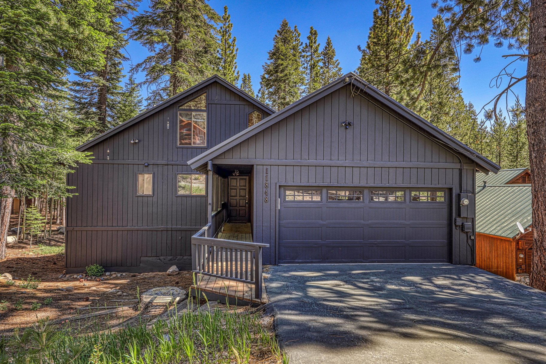  DESIRABLE TAHOE DONNER LOCATION - 物件實景