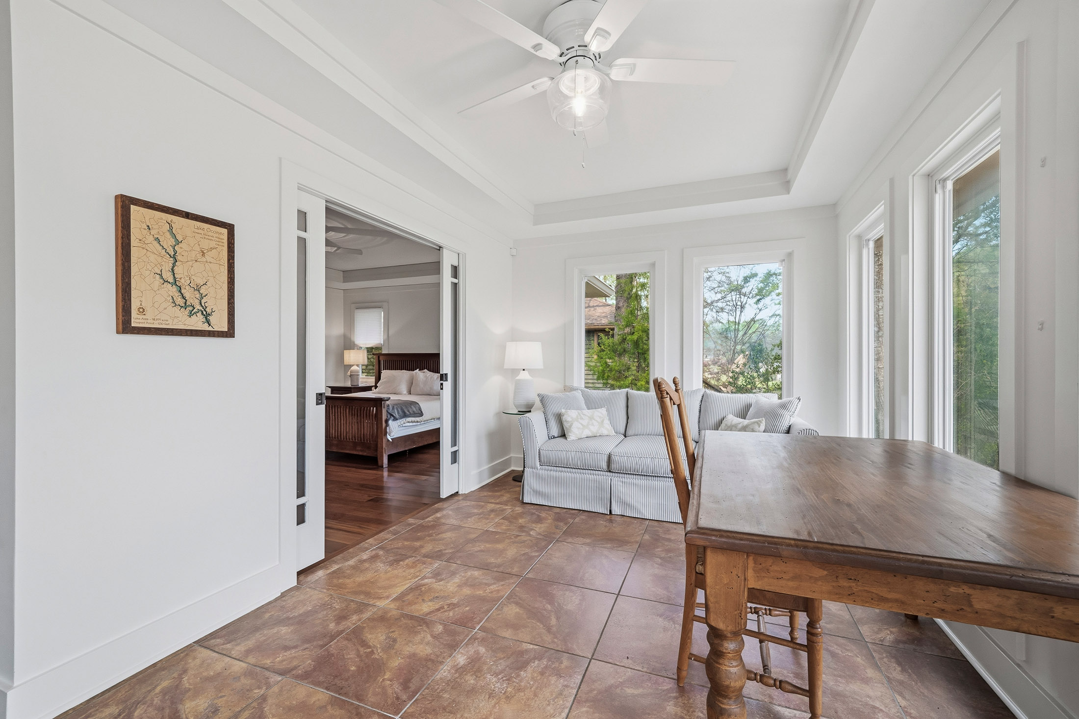  Move-in Ready Lakefront Home Delivers the Ultimate Lake Oconee Lifestyle - 物件實景