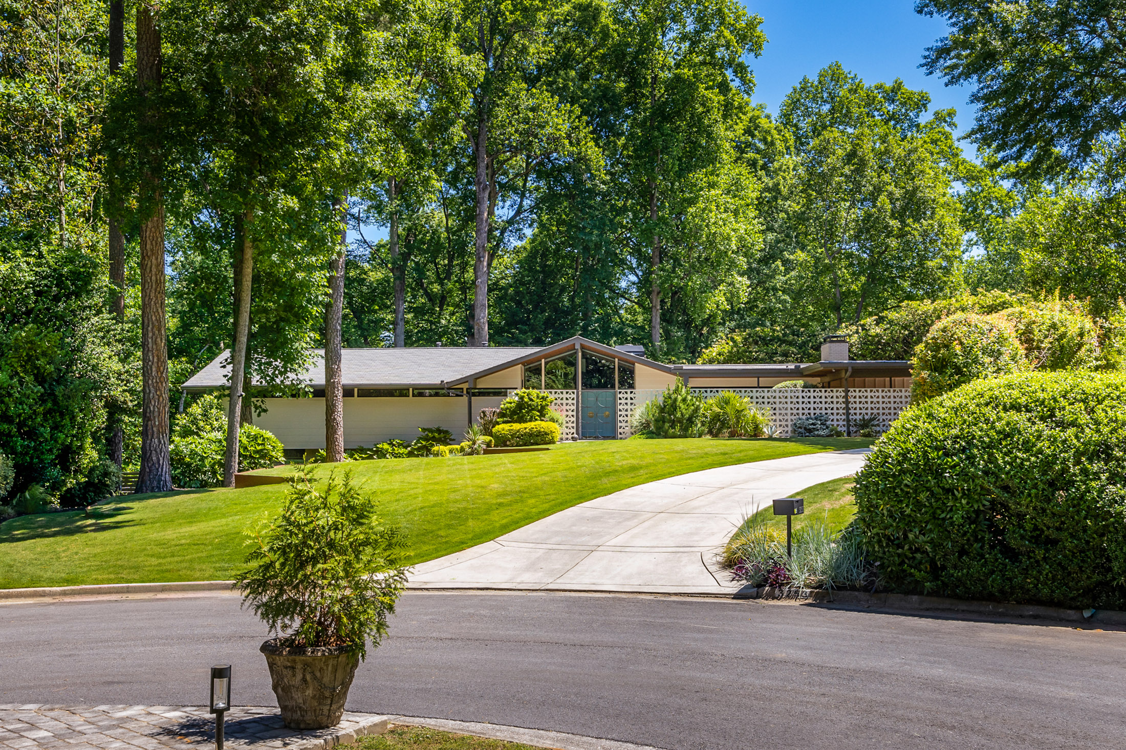  Extraordinary Mid-Century Modern Residence in Buckhead - 物件實景