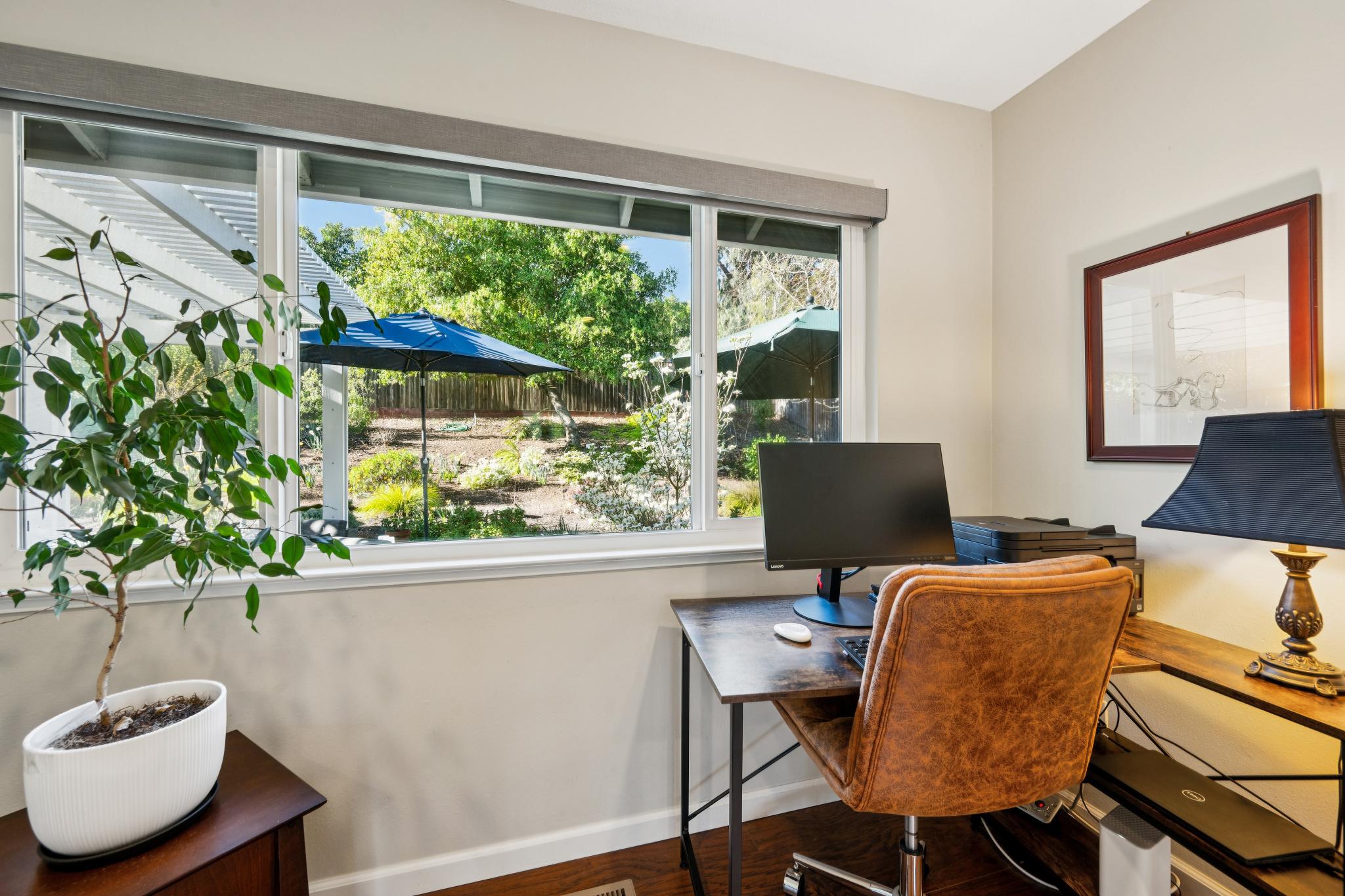  7284 Oakmont Drive - 物件實景