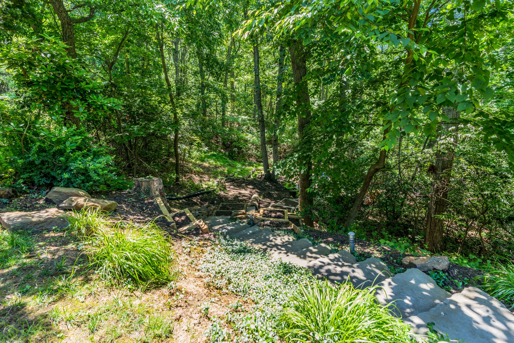  267 E Highland Avenue - 物件實景