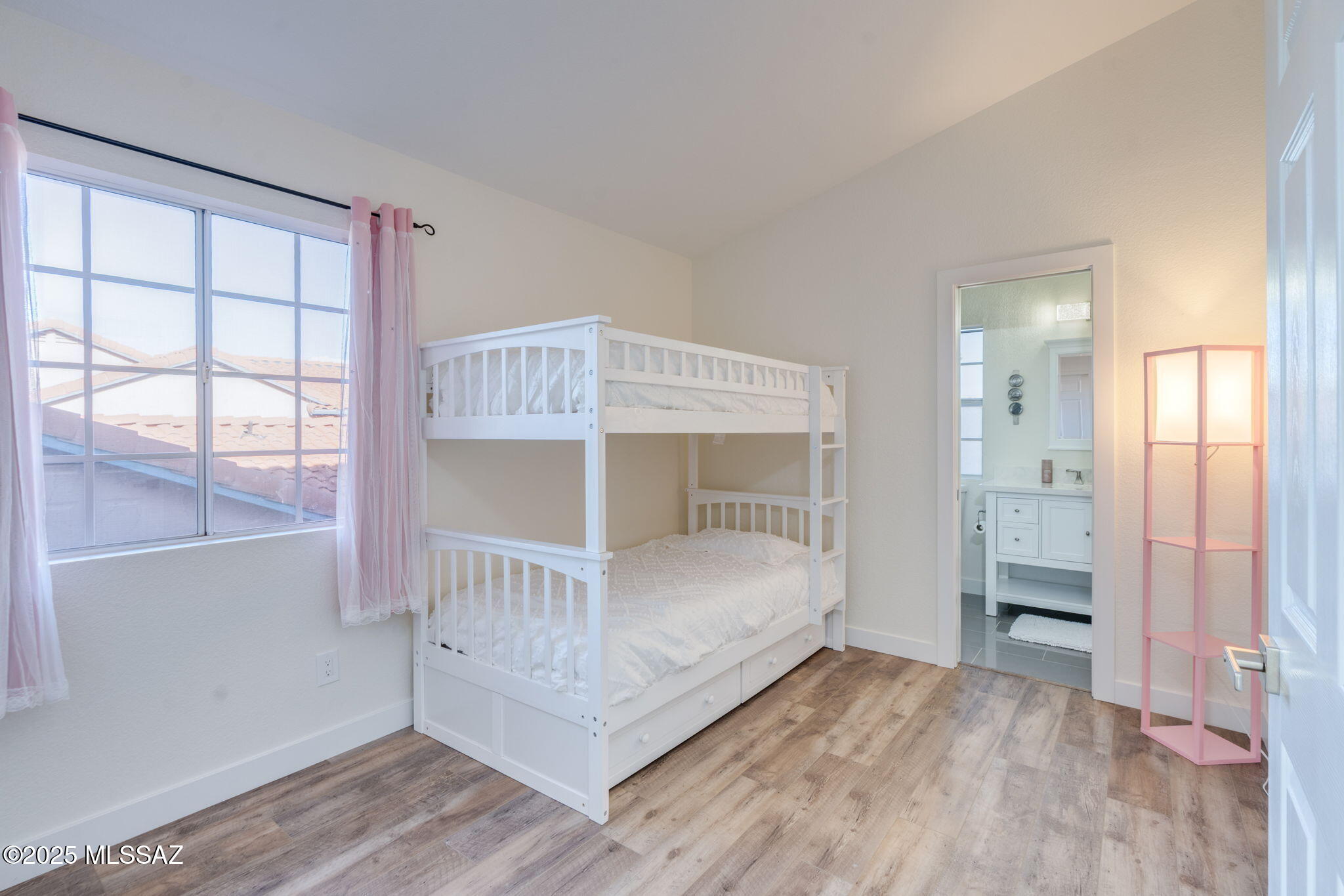 Tucson, Arizona, 85750, United States, 3 Bedrooms Bedrooms, ,3 BathroomsBathrooms,Residential,For Sale,1907782