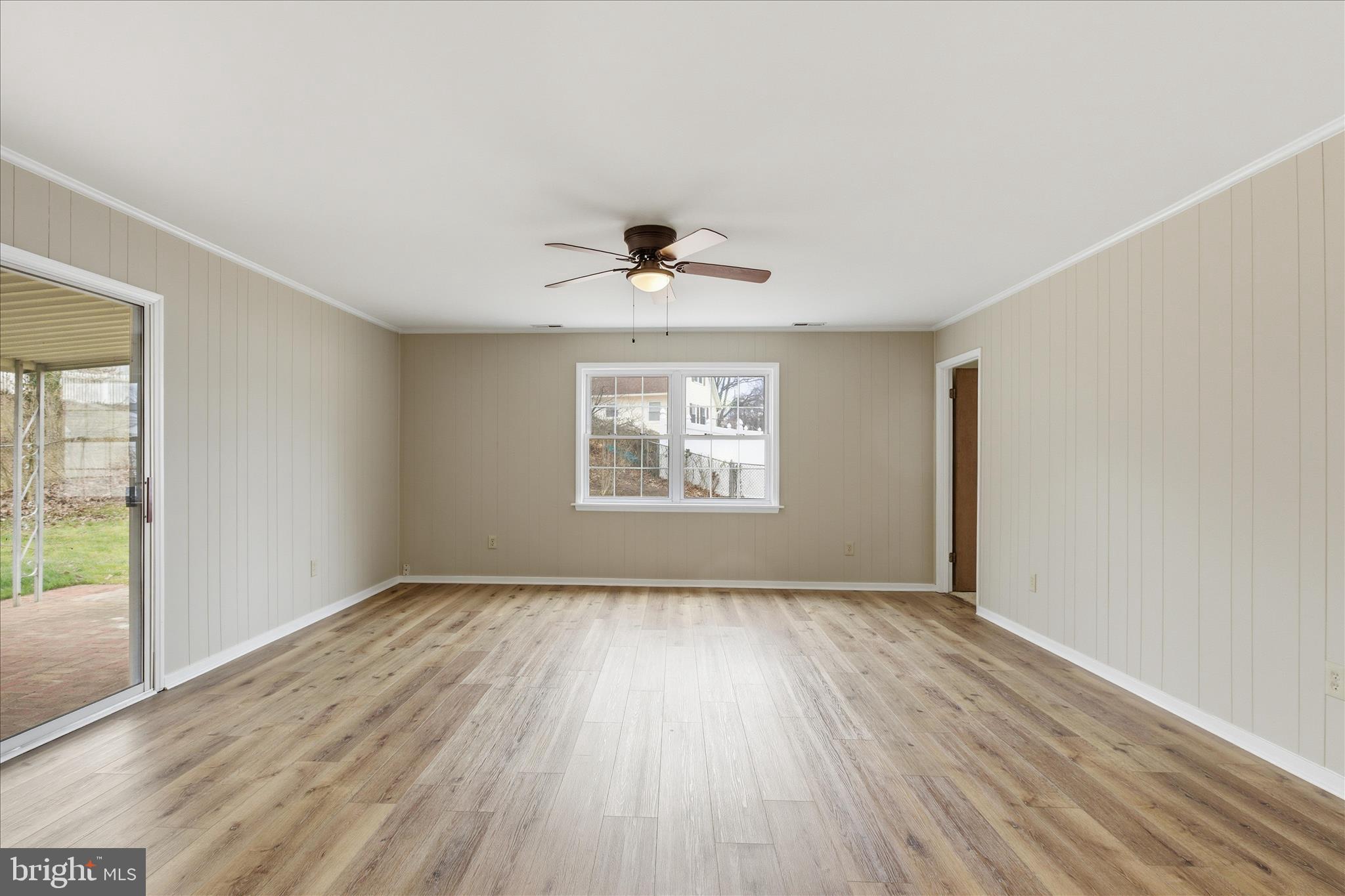 Bowie, Maryland, 20715, United States, 5 Bedrooms Bedrooms, ,3 BathroomsBathrooms,Residential,For Sale,2009655