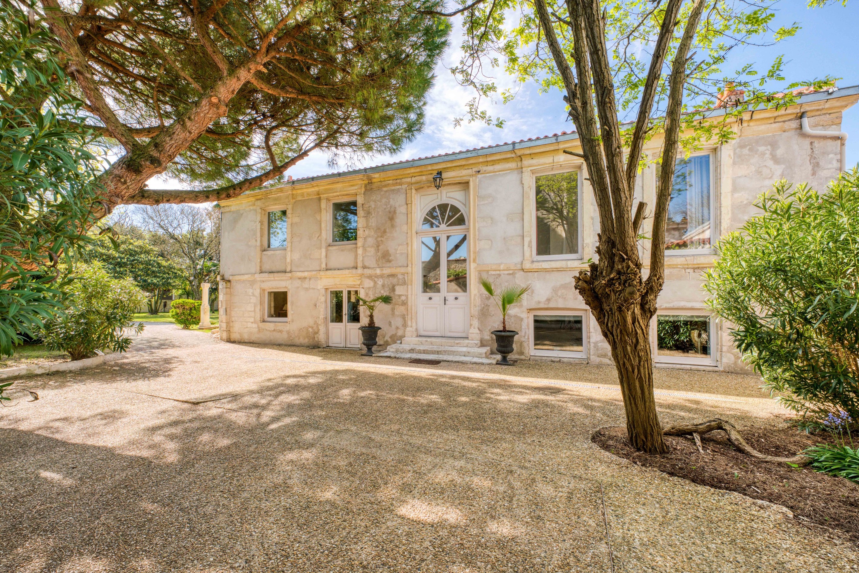  Elegant Character Property near La Rochelle and Île de Ré - 物件實景