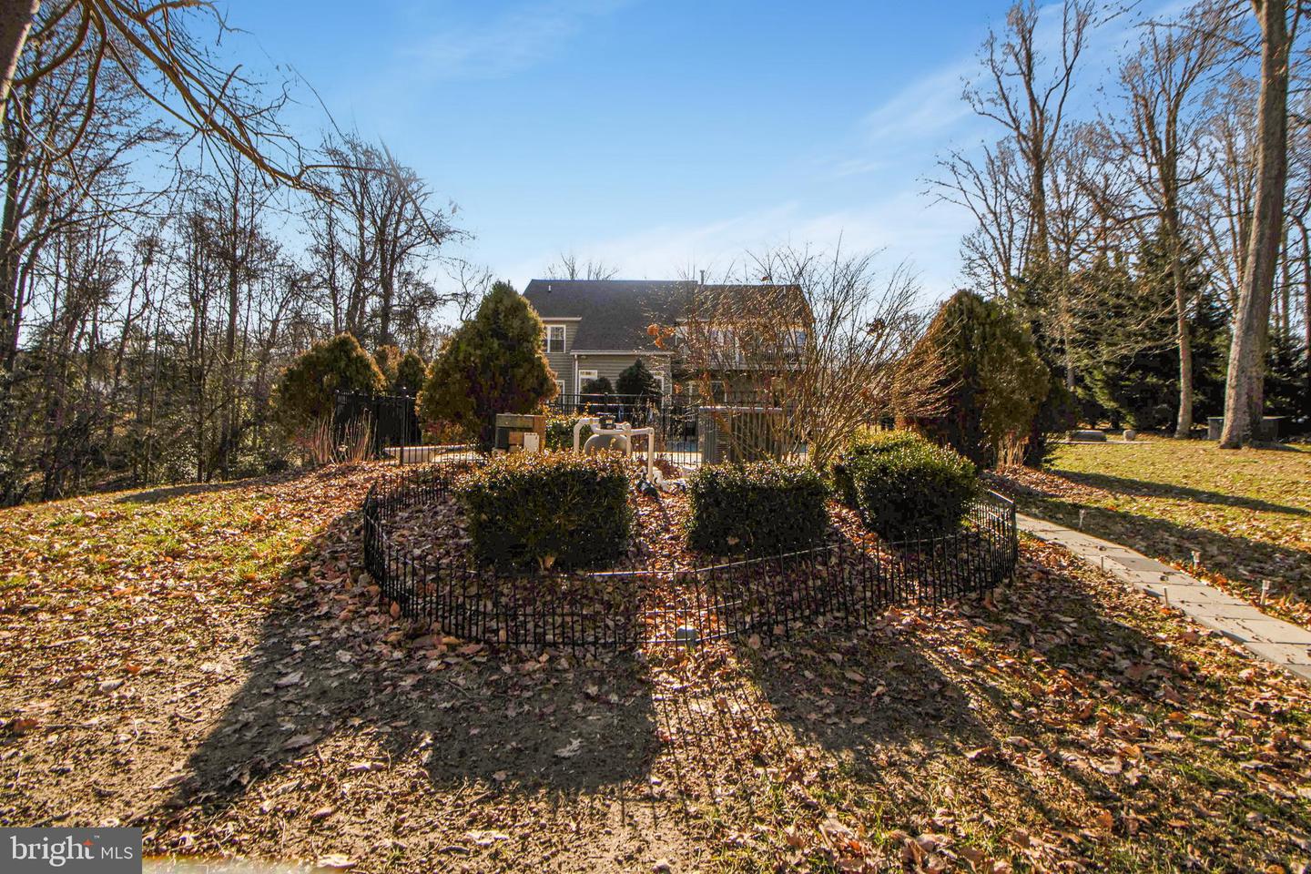 ST LEONARD, Maryland, 20685, United States, 6 Bedrooms Bedrooms, ,4 BathroomsBathrooms,Residential,For Sale,1794955