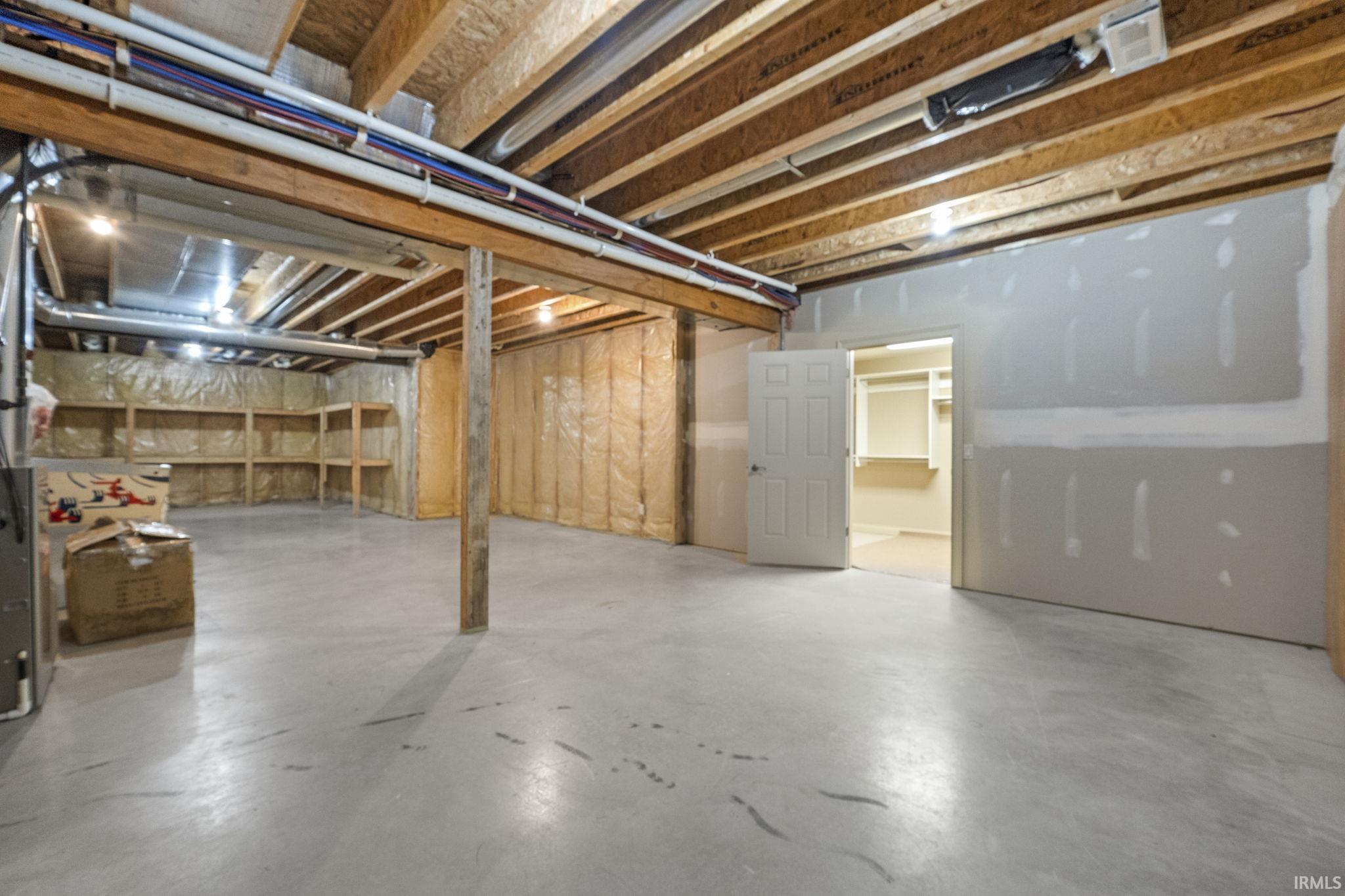Fort Wayne, Indiana, 46845, United States, 3 Bedrooms Bedrooms, ,4 BathroomsBathrooms,Residential,For Sale,1908005