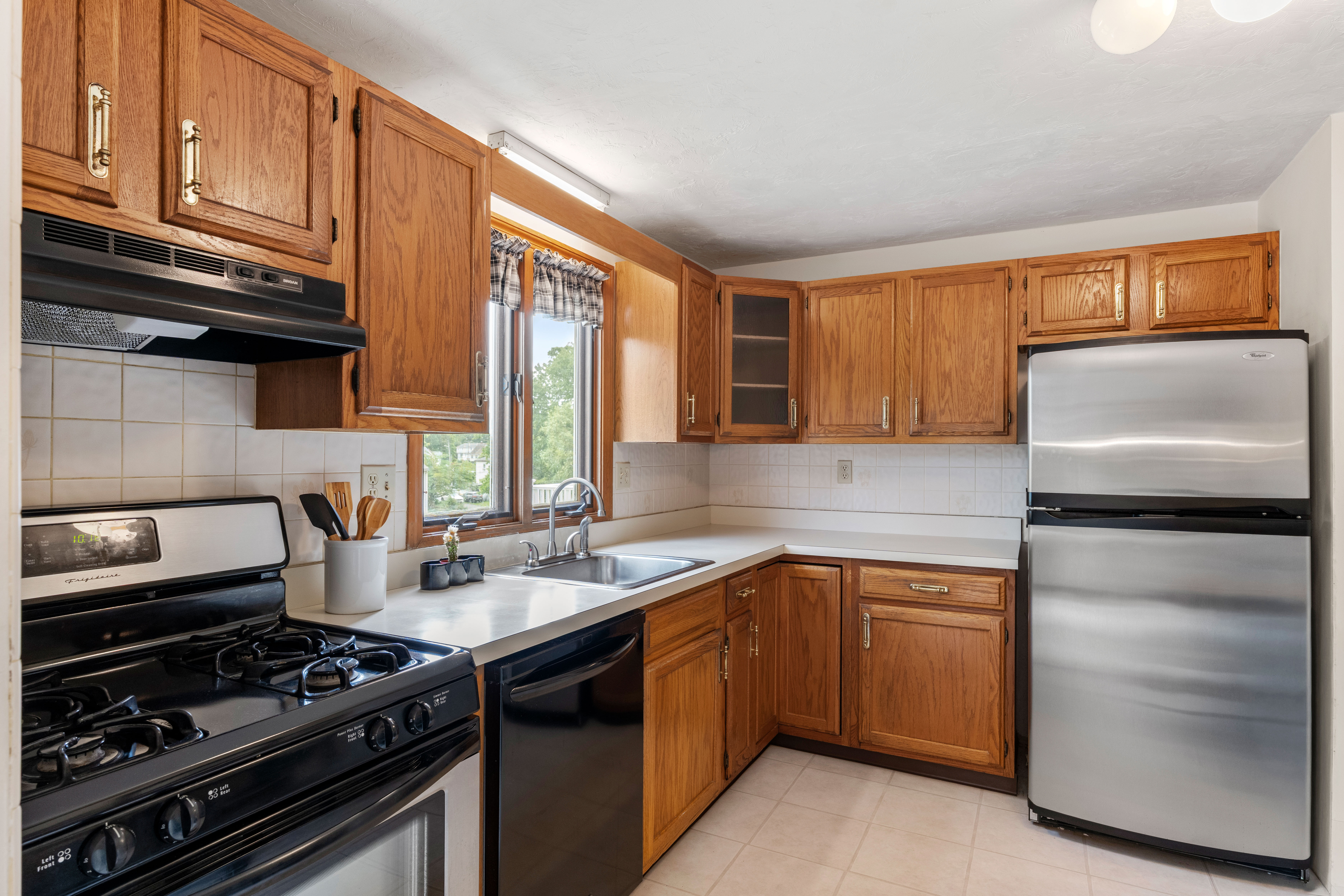  59 Boylston Street, Randolph, MA, 02366 - 物件實景