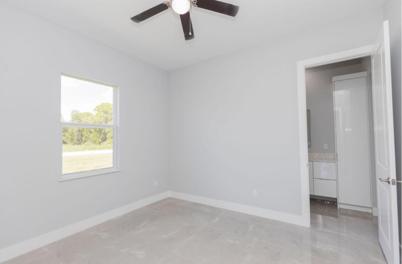 Port St Lucie, Florida, 34986, United States, 4 Bedrooms Bedrooms, ,3 BathroomsBathrooms,Residential,For Sale,1926175