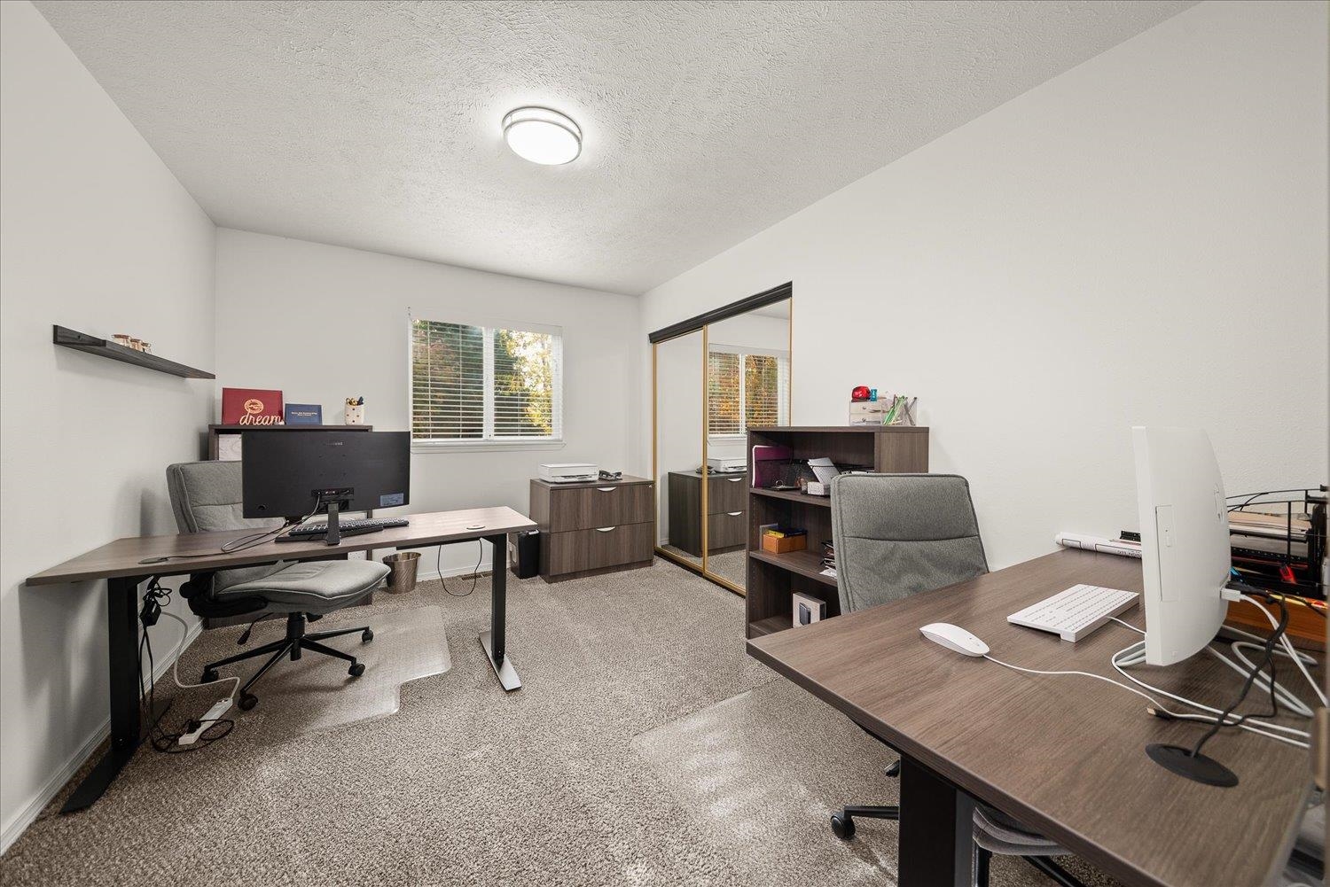 Spokane Valley, Washington, 99216, United States, 4 Bedrooms Bedrooms, ,3 BathroomsBathrooms,Residential,For Sale,1984886