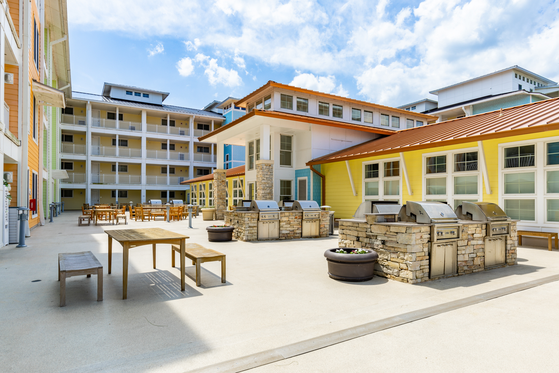  3738 Sandpiper Road, Virginia Beach, VA, 23456 - 物件實景