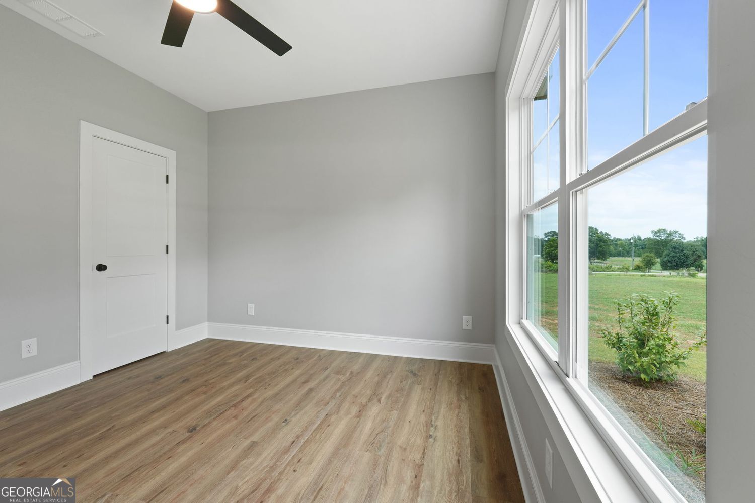 Barnesville, Georgia, 30204, United States, 4 Bedrooms Bedrooms, ,3 BathroomsBathrooms,Residential,For Sale,1858956