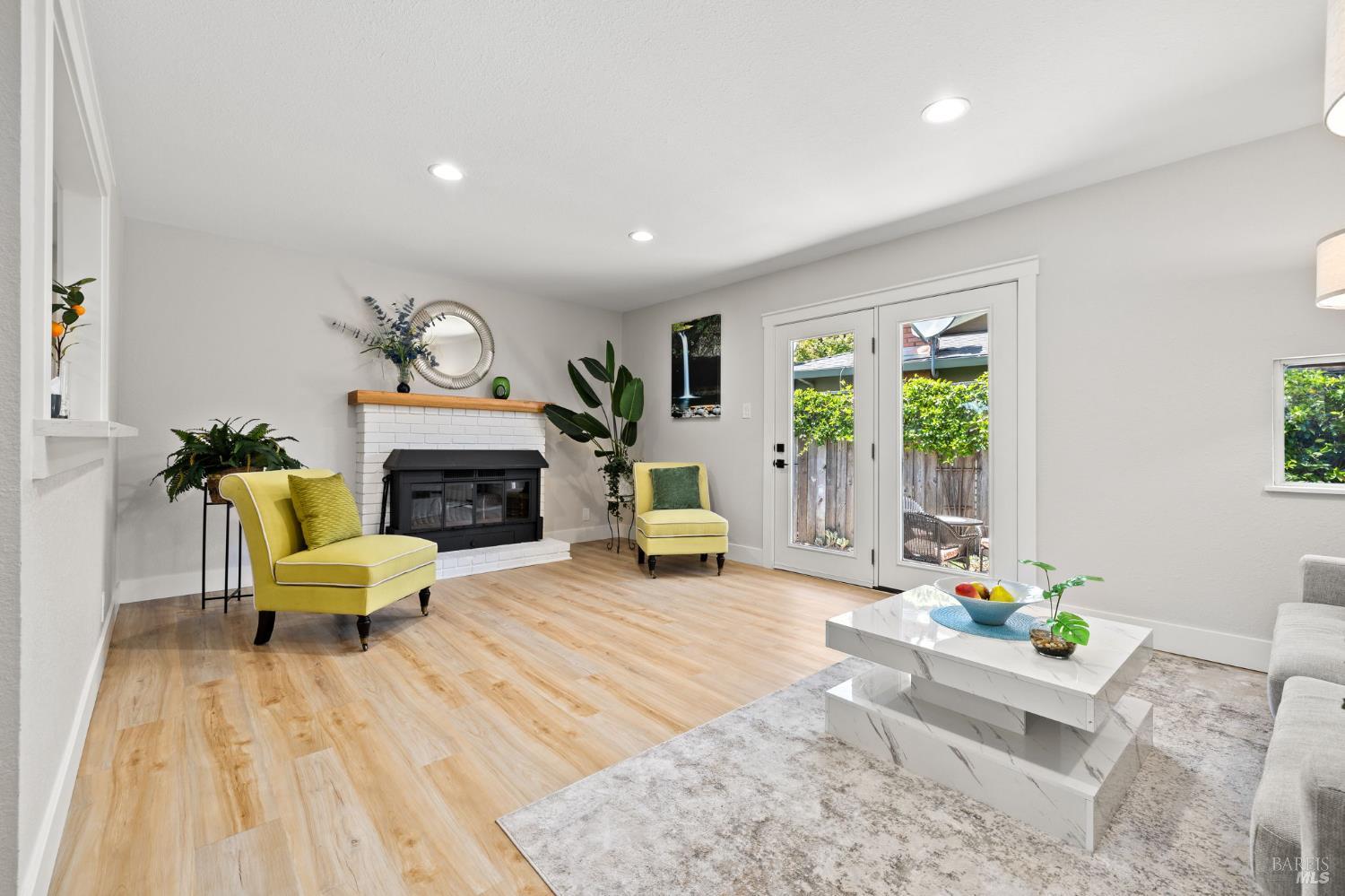 Rohnert Park, California, 94928, United States, 3 Bedrooms Bedrooms, ,2 BathroomsBathrooms,Residential,For Sale,1895055