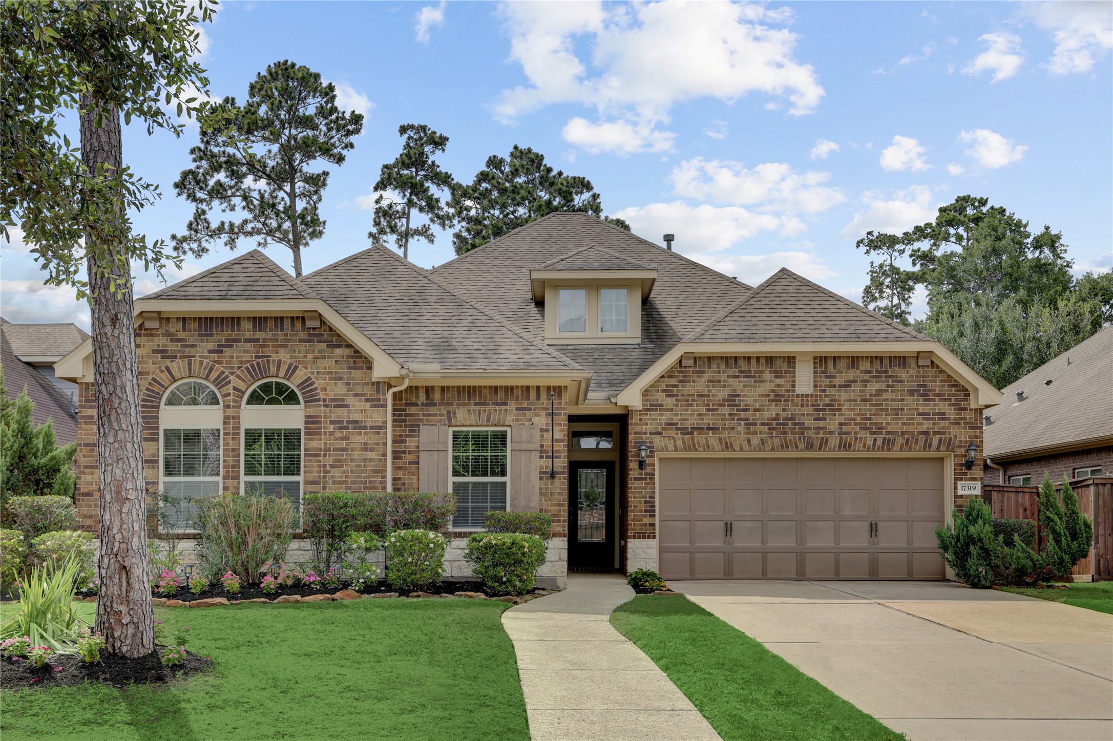 17319 Blanton Forest Drive - 物件實景