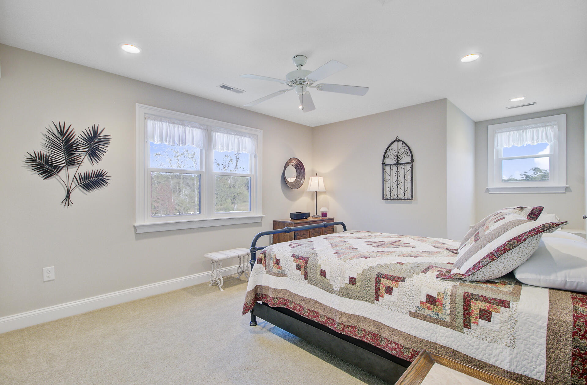 Cross, South Carolina, 29436, United States, 4 Bedrooms Bedrooms, ,3 BathroomsBathrooms,Residential,For Sale,1992832