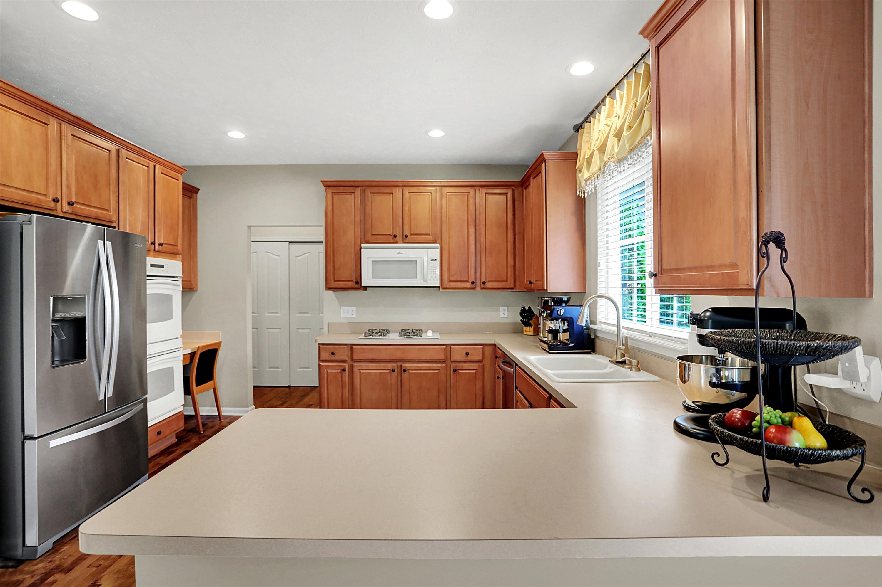 Carmel, Indiana, 46074, United States, 5 Bedrooms Bedrooms, ,4 BathroomsBathrooms,Residential,For Sale,1965164