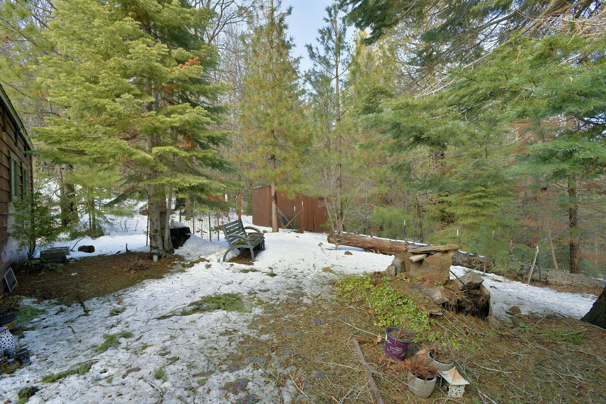 Weed, California, 96094, United States, 2 Bedrooms Bedrooms, ,2 BathroomsBathrooms,Residential,For Sale,1981439