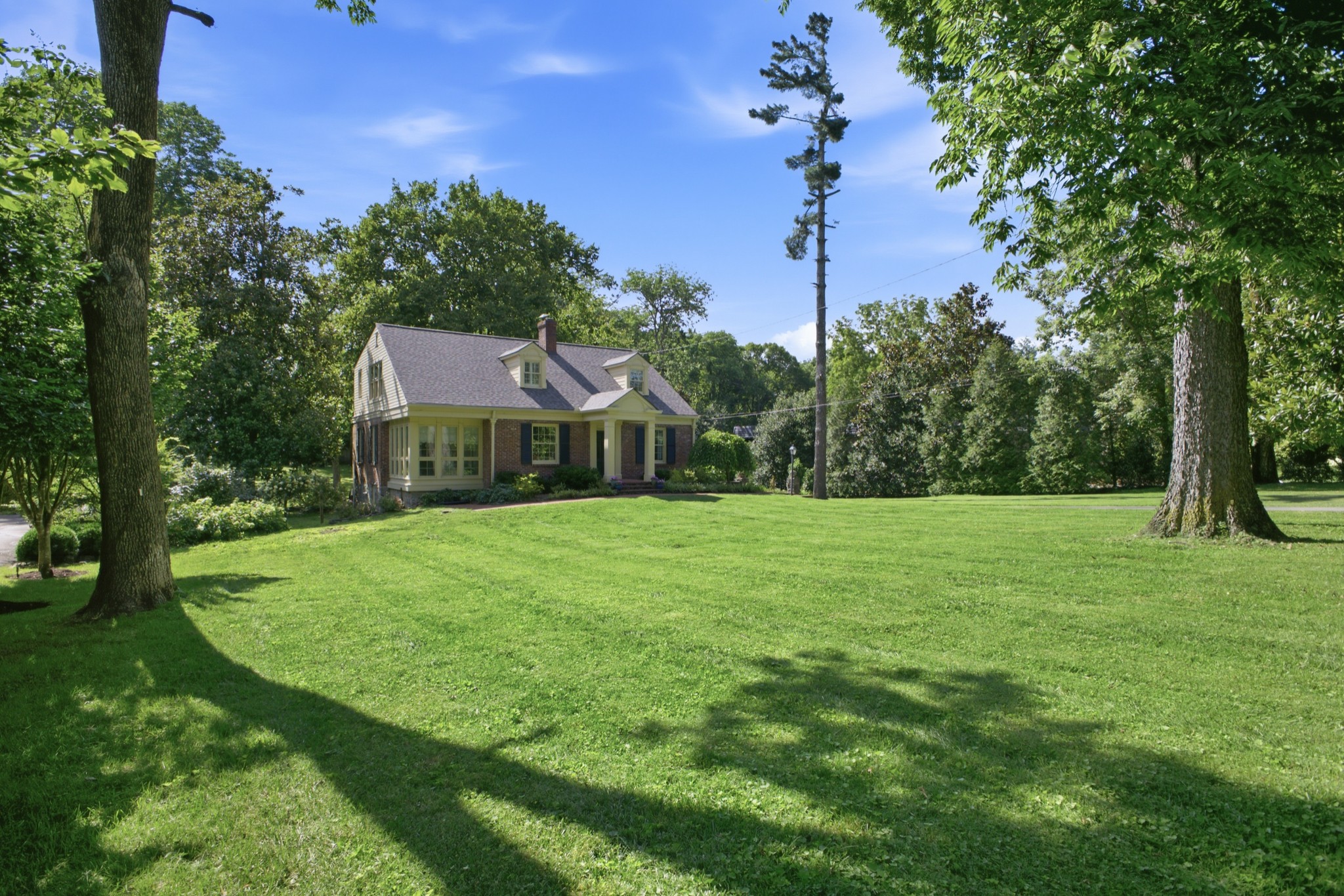  419 Lynnwood Blvd, Nashville, TN, 37205 - 物件實景