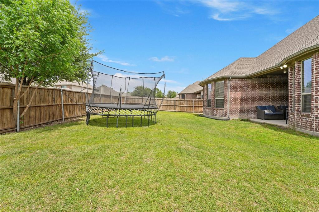 Wylie, Texas, 75098, United States, 4 Bedrooms Bedrooms, ,3 BathroomsBathrooms,Residential,For Sale,1817480