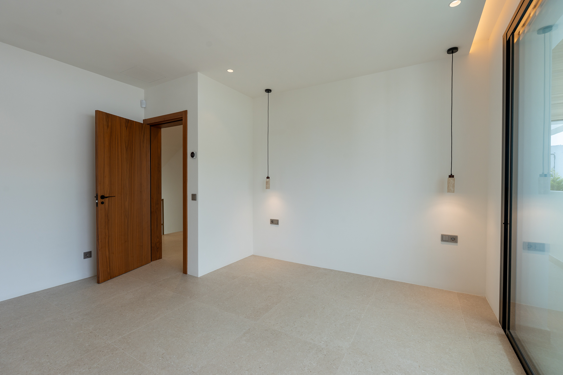  Villa with 7 brand new rooms in Santa Eulalia, Ibiza - 物件實景