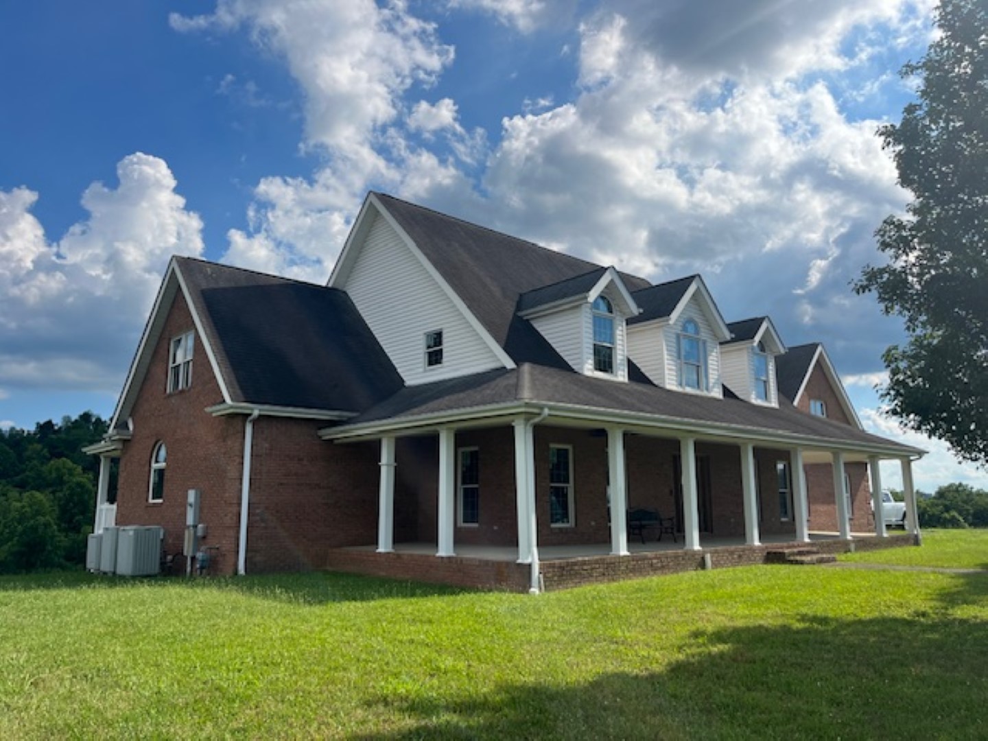 Barboursville, West Virginia, 25504, United States, 6 Bedrooms Bedrooms, ,6 BathroomsBathrooms,Residential,For Sale,1975244