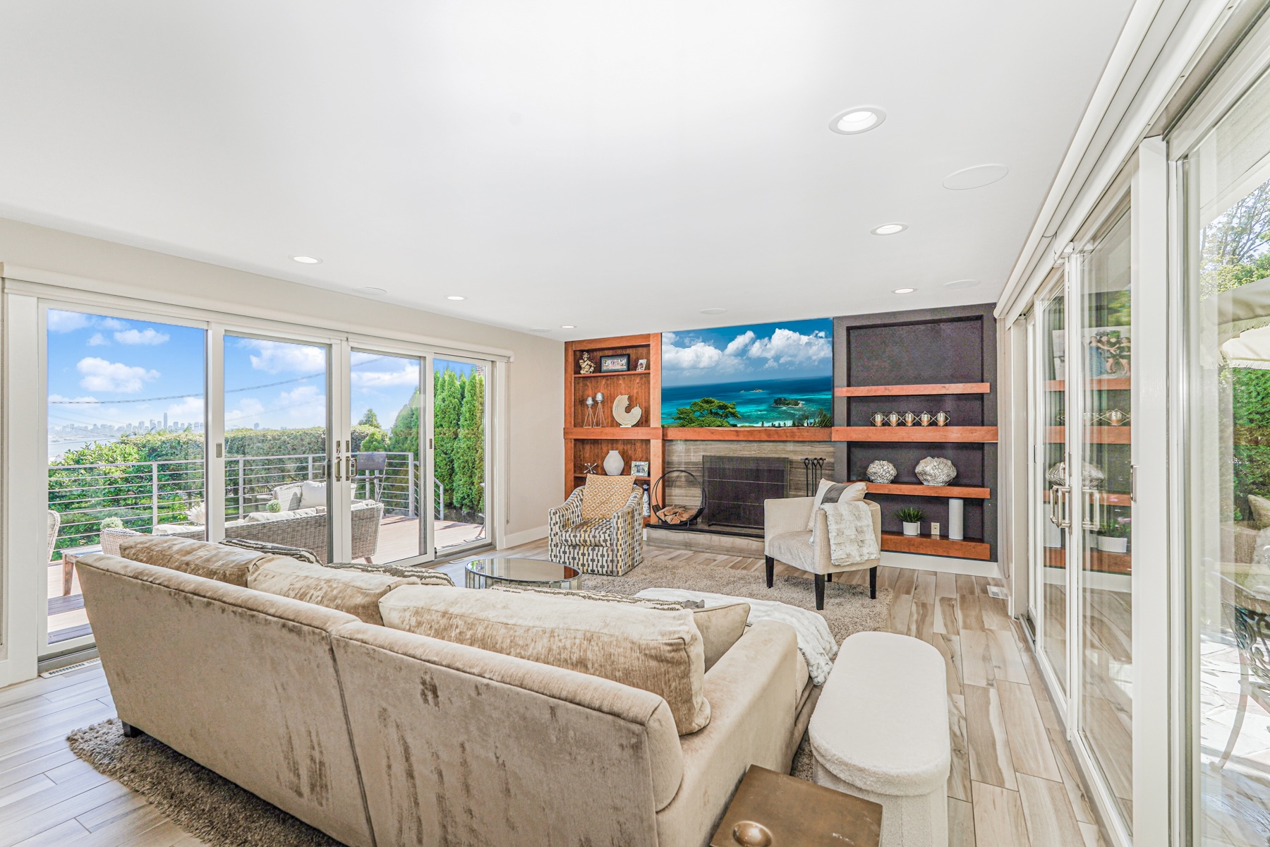 Staten Island, New York, 10304, United States, 4 Bedrooms Bedrooms, ,4 BathroomsBathrooms,Residential,For Sale,1949787