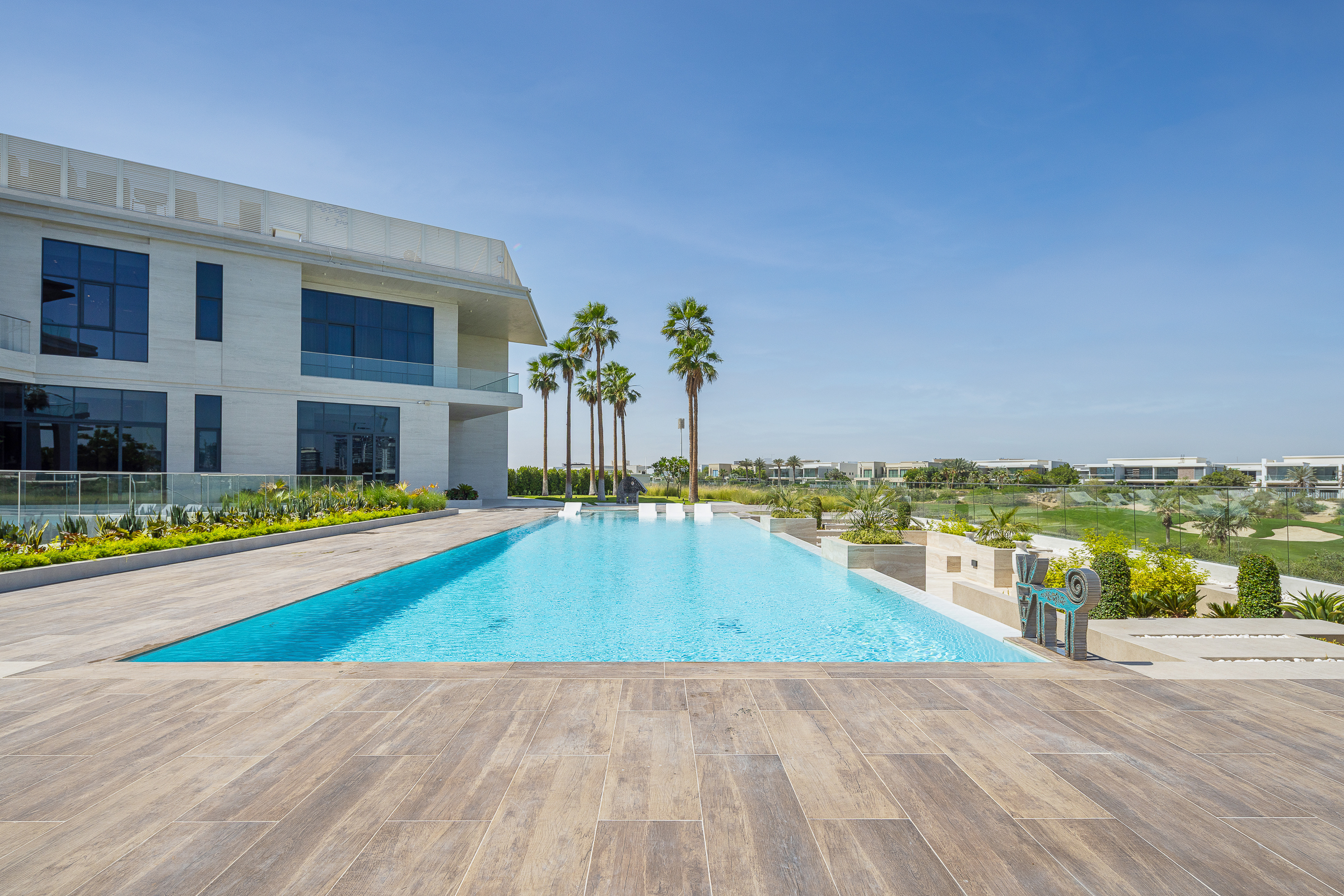  Luxurious 8-Bedroom Mansion with Panoramic Golf Course View - 物件實景