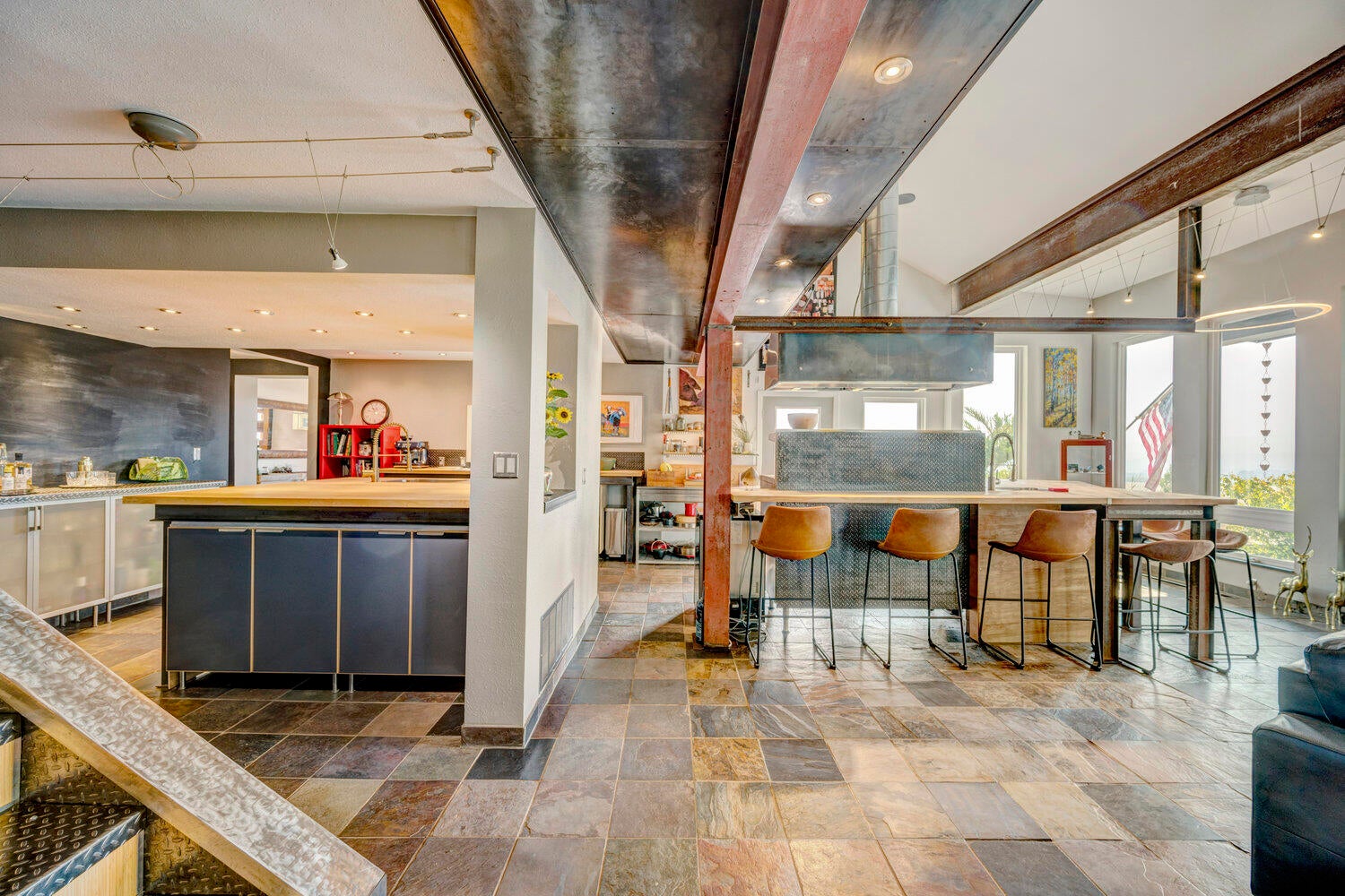 Big Horn, Wyoming, 82833, United States, 3 Bedrooms Bedrooms, ,4 BathroomsBathrooms,Residential,For Sale,1981242