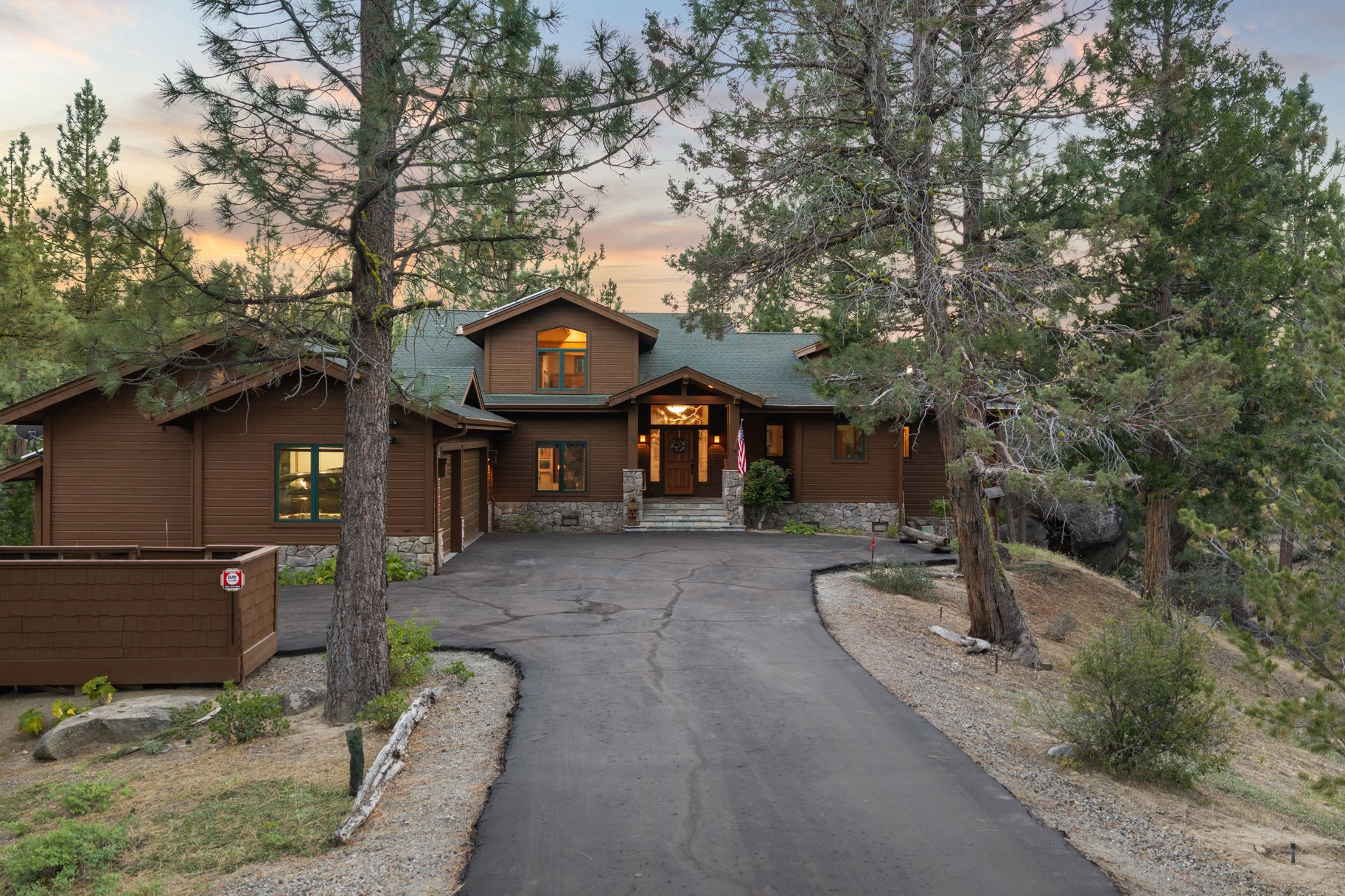  Luxury Mountain Living on 2 Private Acres in Nakoma - 物件實景