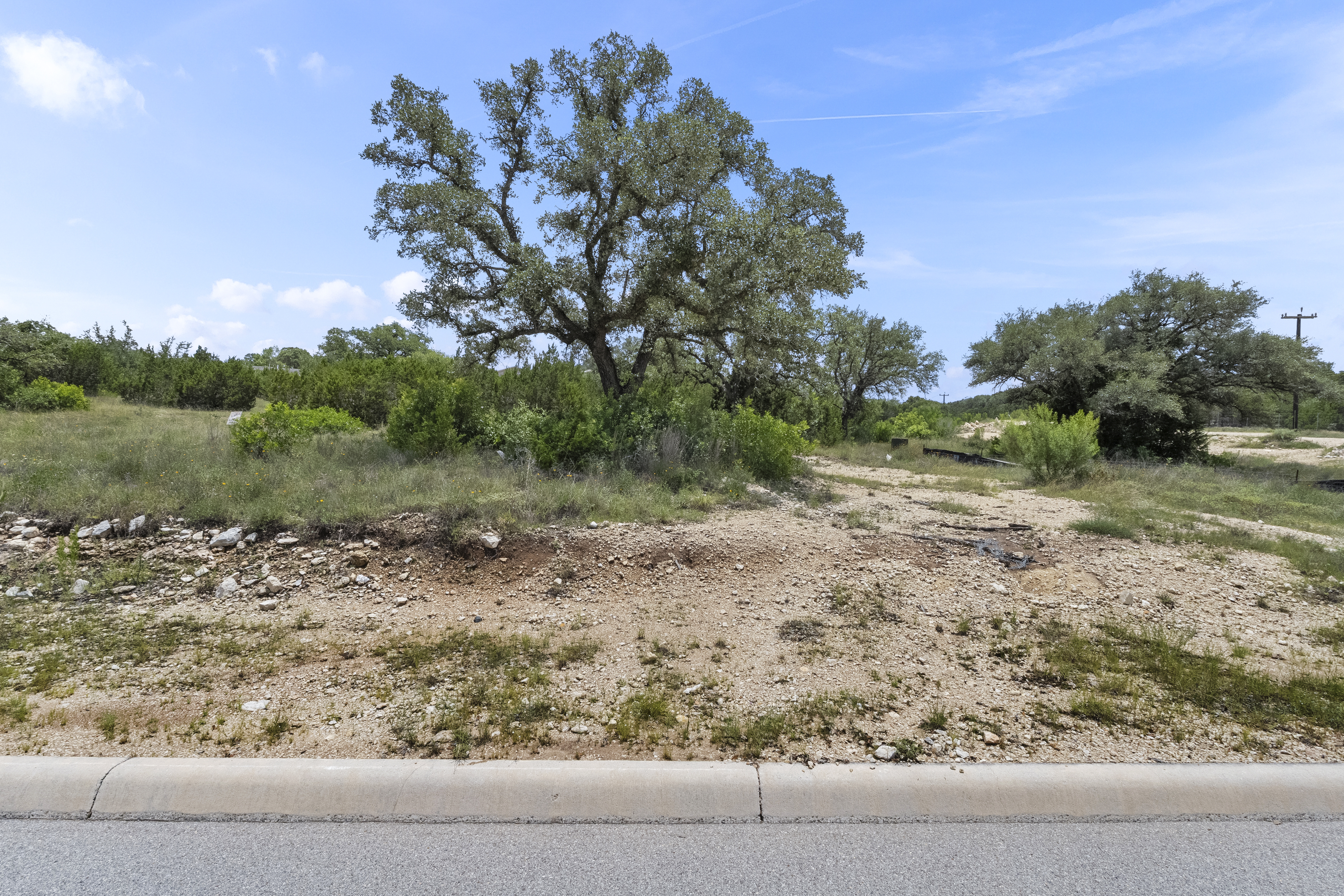 Exceptional Lot with Panoramic Views - 物件實景