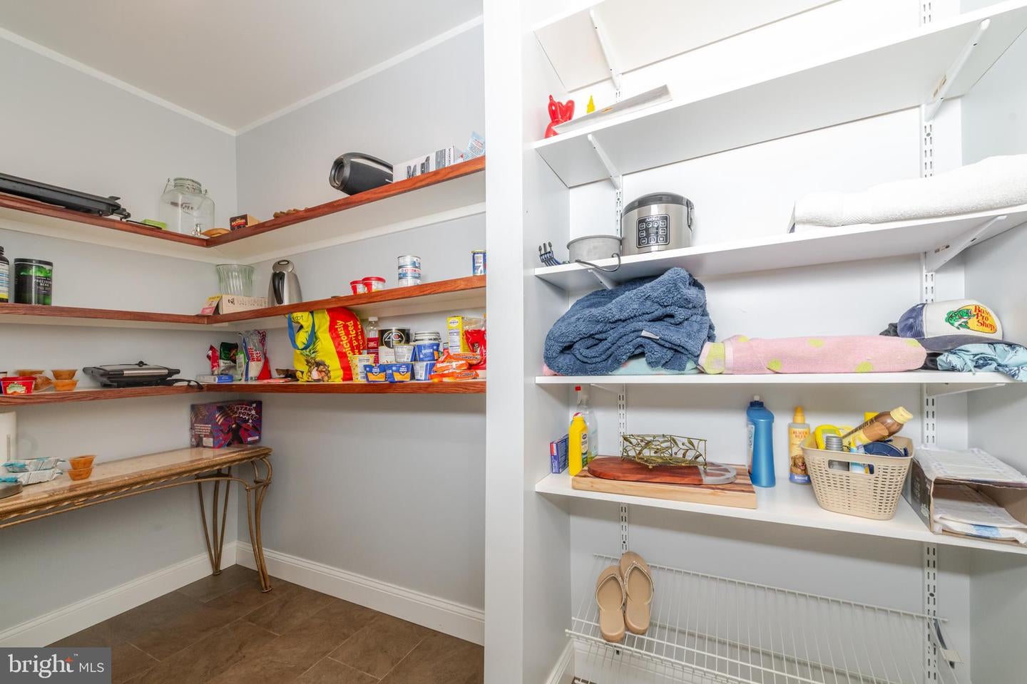 VINELAND, New Jersey, 08361, United States, 4 Bedrooms Bedrooms, ,5 BathroomsBathrooms,Residential,For Sale,1980125