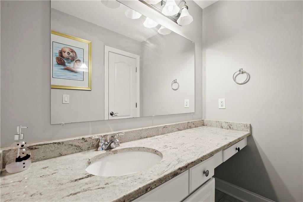 Mcdonough, Georgia, 30253, United States, 6 Bedrooms Bedrooms, ,5 BathroomsBathrooms,Residential,For Sale,1930134