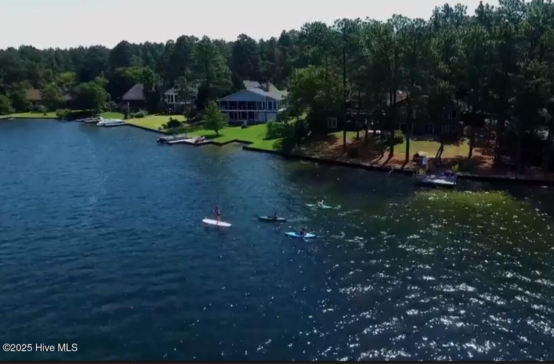 West End, North Carolina, 27376, United States, 4 Bedrooms Bedrooms, ,4 BathroomsBathrooms,Residential,For Sale,1877359