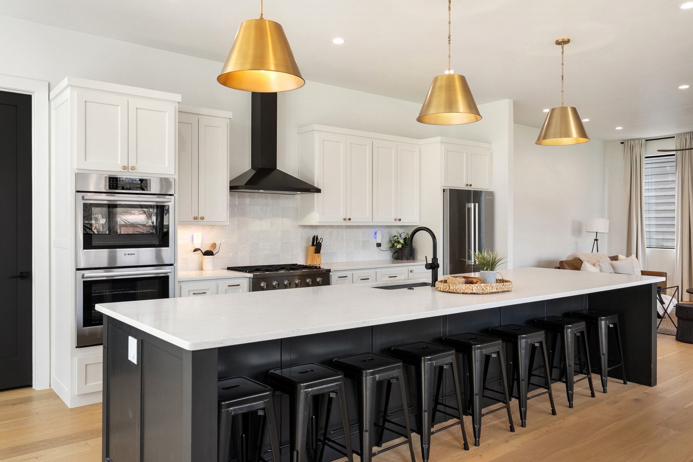  Luxury Value 2023 build on Lake LBJ - 物件實景