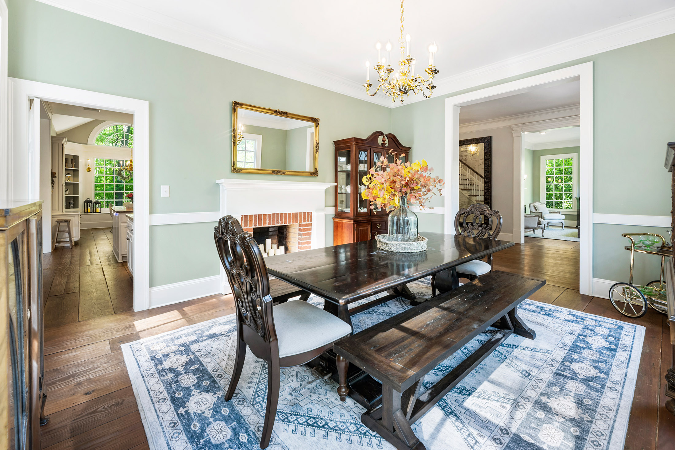  Timeless Colonial-Style Estate Near Historic Roswell - 物件實景