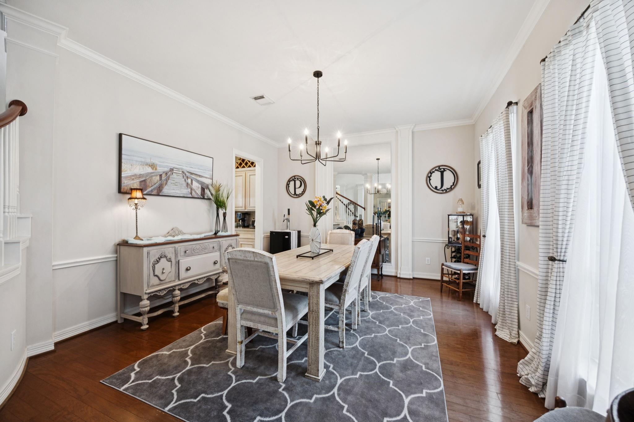 League City, Texas, 77573, United States, 5 Bedrooms Bedrooms, ,4 BathroomsBathrooms,Residential,For Sale,1868193