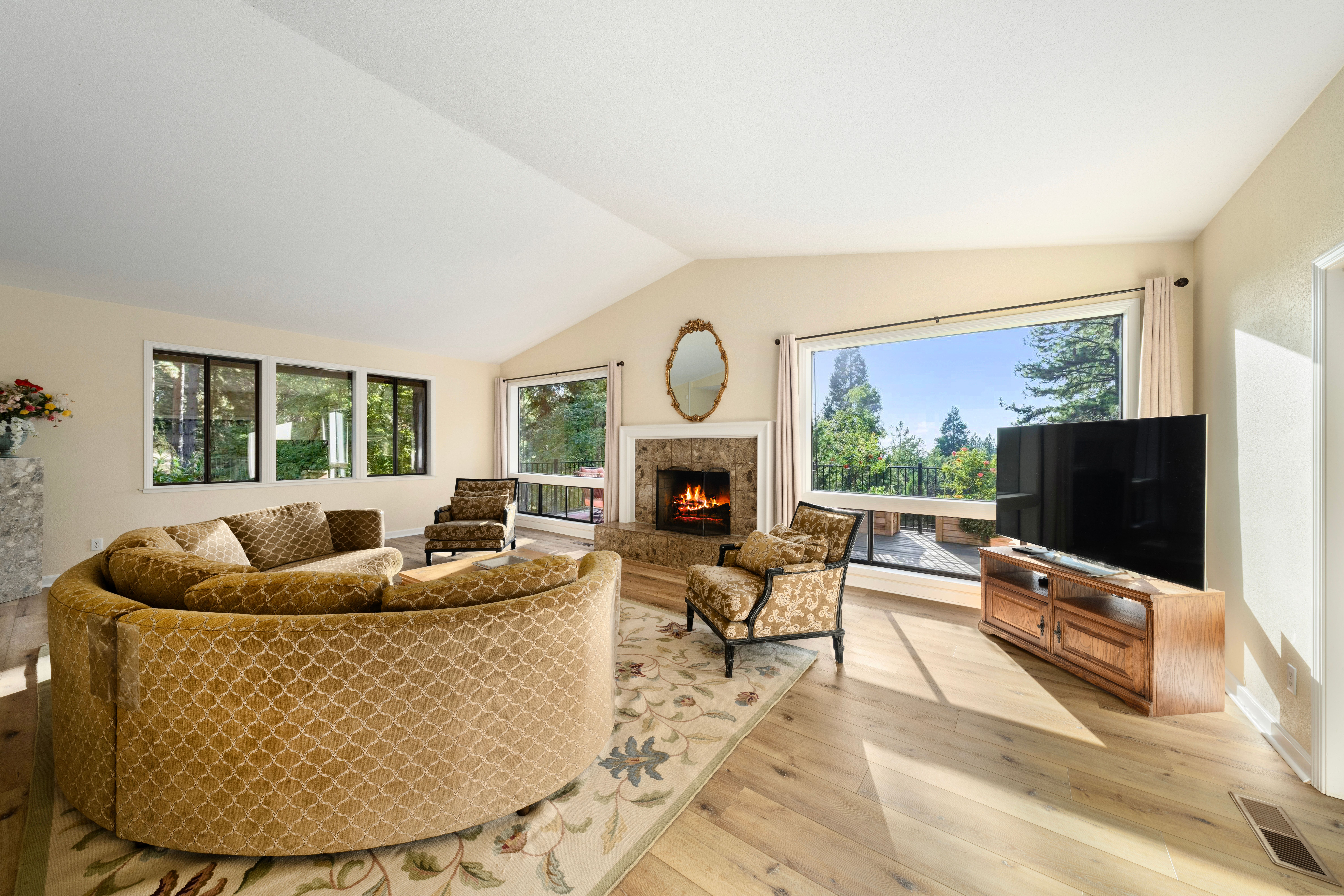  6161 Puerta Del Sol Road, Camino, CA 95709 - 物件實景