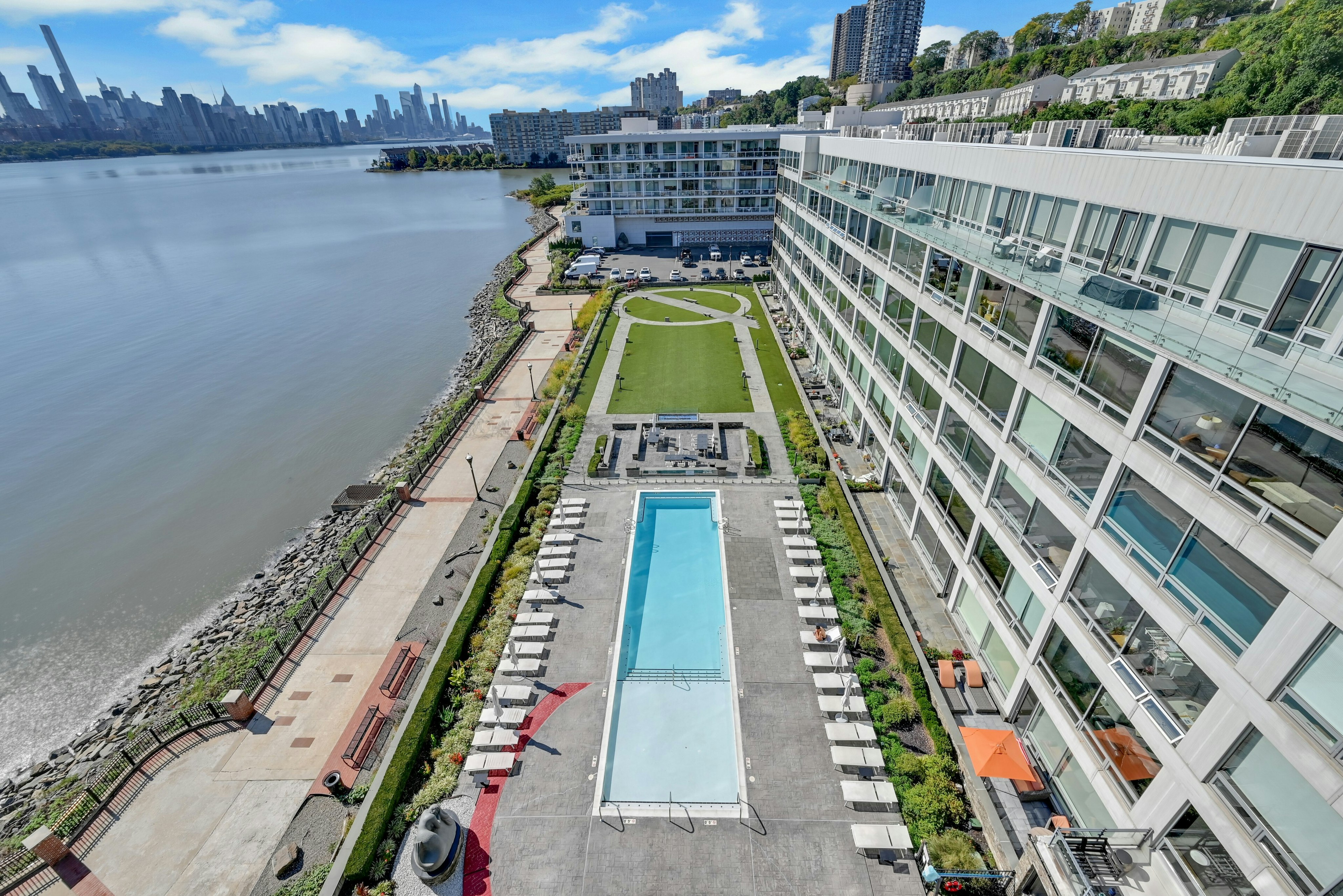  9 Somerset Lane, Edgewater, NJ 07020 - 物件實景