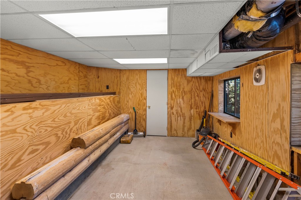 Twin Peaks, California, 92391, United States, 4 Bedrooms Bedrooms, ,3 BathroomsBathrooms,Residential,For Sale,1992478