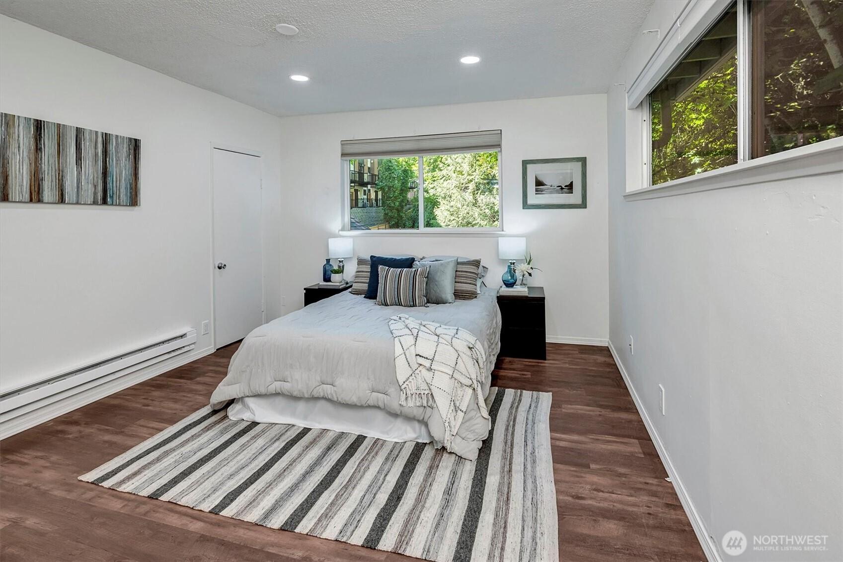 MOUNTLAKE TERRACE, Washington, 98043, United States, 4 Bedrooms Bedrooms, ,2 BathroomsBathrooms,Residential,For Sale,1890817