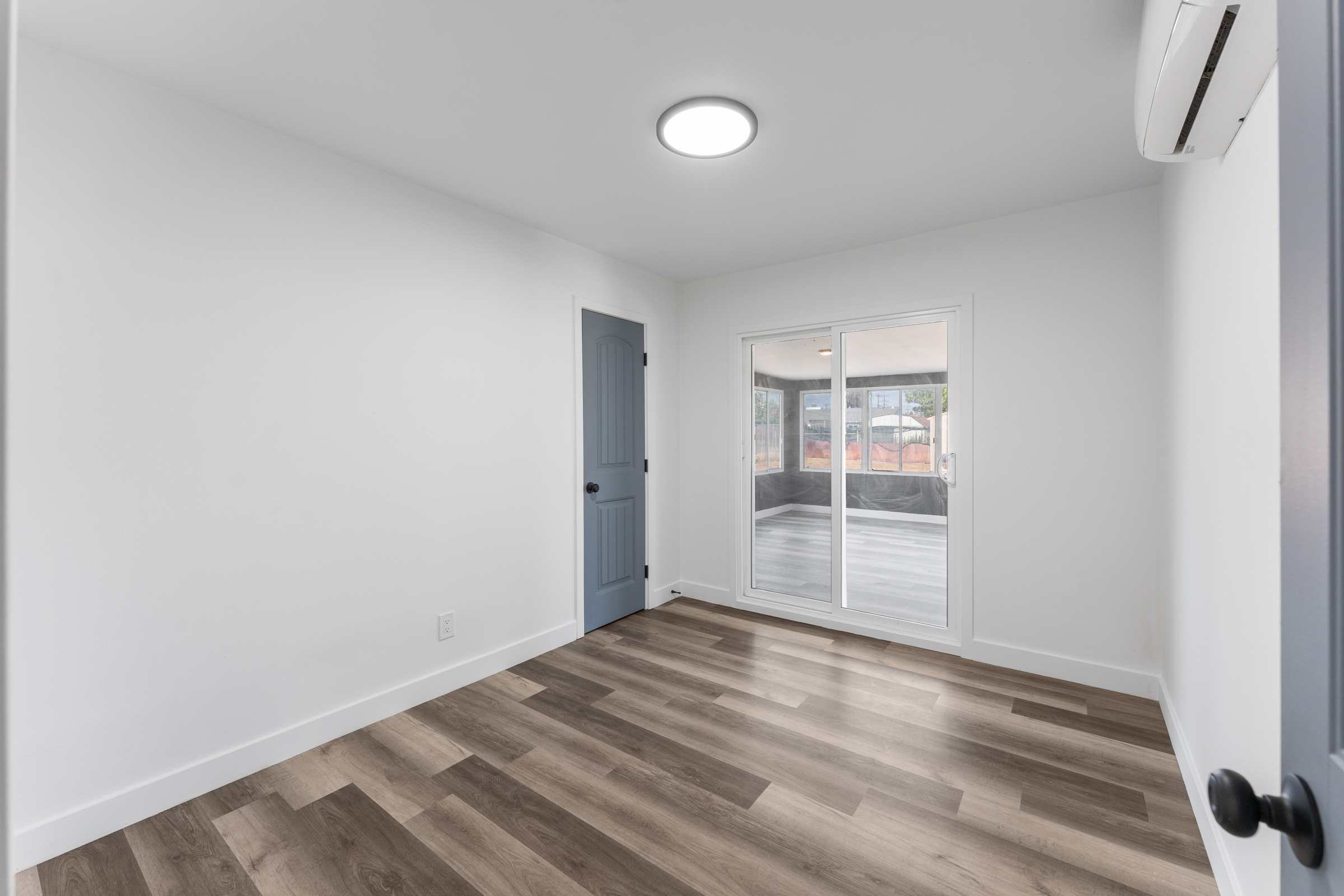 Rialto, California, 92376, United States, 3 Bedrooms Bedrooms, ,2 BathroomsBathrooms,Residential,For Sale,1973698