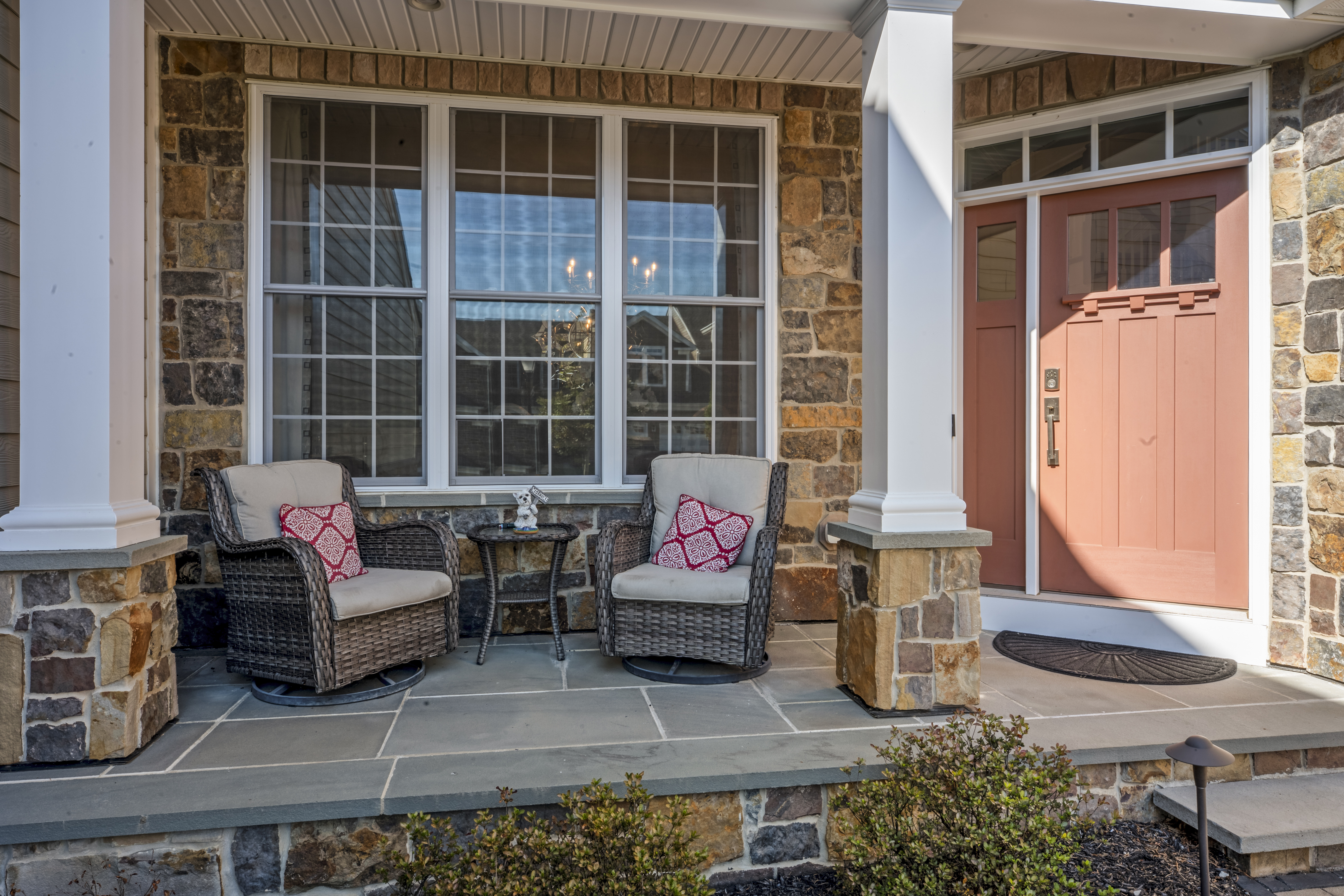 Holmdel, New Jersey, 07733, United States, 3 Bedrooms Bedrooms, ,4 BathroomsBathrooms,Residential,For Sale,1923321