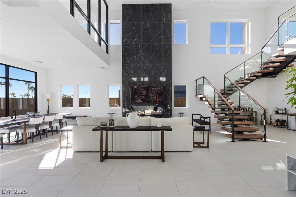 Las Vegas, Nevada, 89135, United States, 5 Bedrooms Bedrooms, ,6 BathroomsBathrooms,Residential,For Sale,1987610