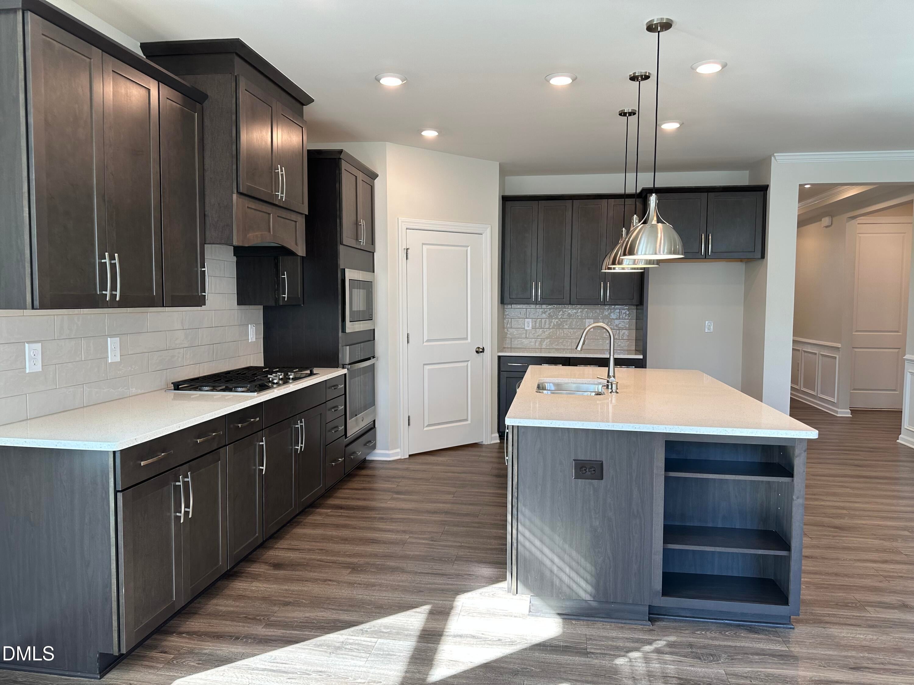 Holly Springs, North Carolina, 27540, United States, 4 Bedrooms Bedrooms, ,4 BathroomsBathrooms,Residential,For Sale,1970493