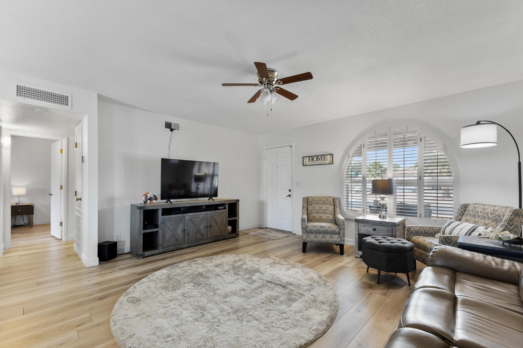  7807 E Medina Avenue  Mesa, AZ - 物件實景