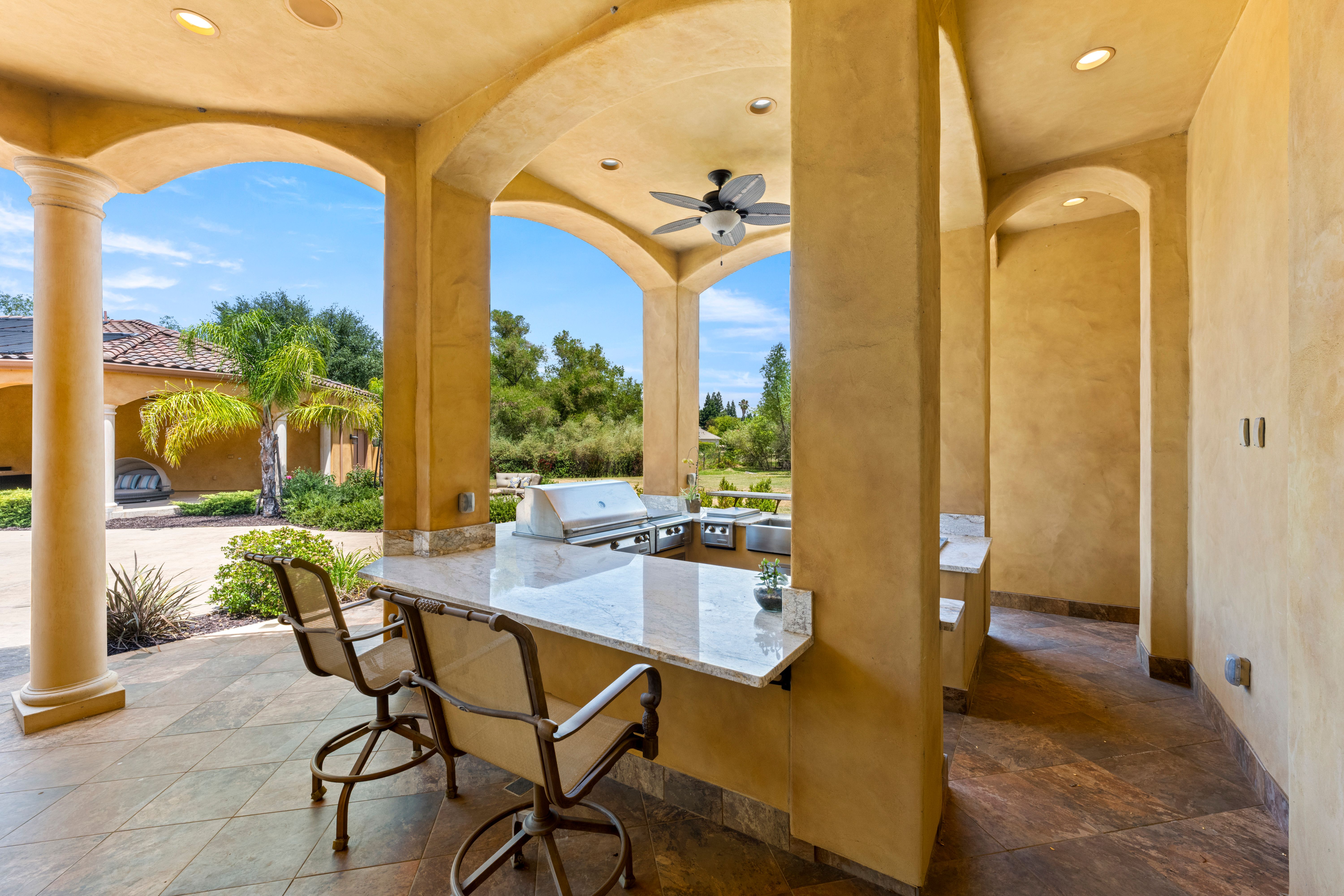  9220 Tuscany Oaks Court, Granite Bay, CA 95746 - 物件實景