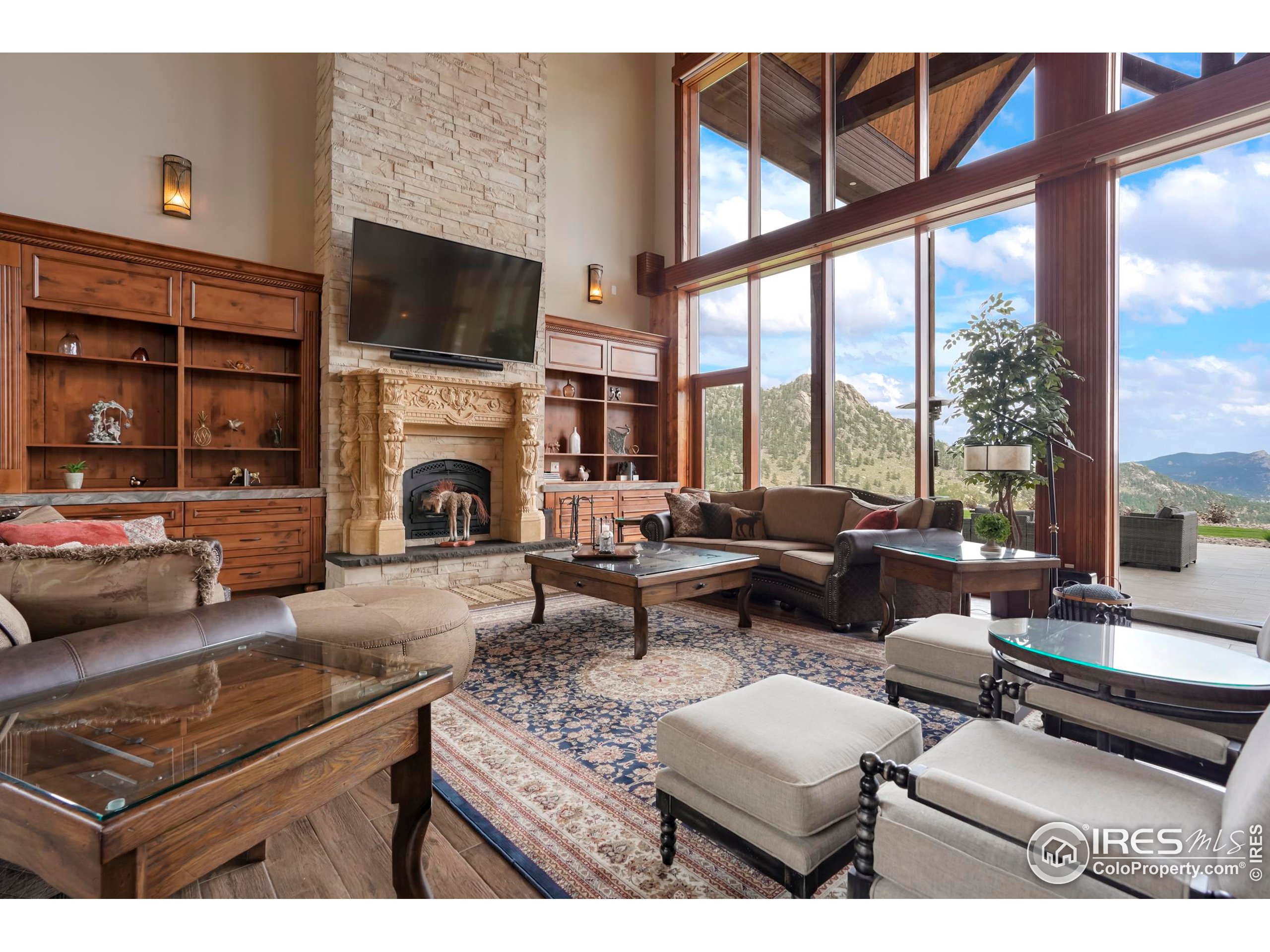 Estes Park, Colorado, 80517, United States, 6 Bedrooms Bedrooms, ,4 BathroomsBathrooms,Residential,For Sale,1895993