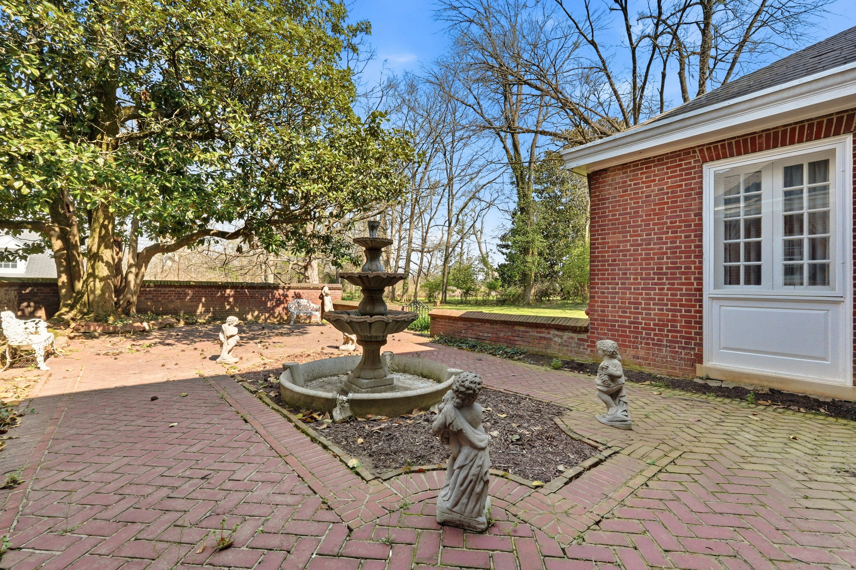  1029 Alta Vista Road, Louisville, KY 40205 - 物件實景