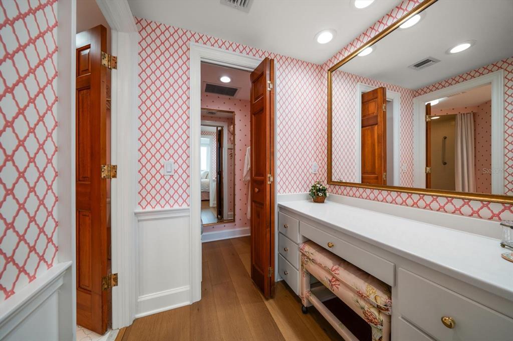 Belleair, Florida, 33756, United States, 3 Bedrooms Bedrooms, ,2 BathroomsBathrooms,Residential,For Sale,1793100