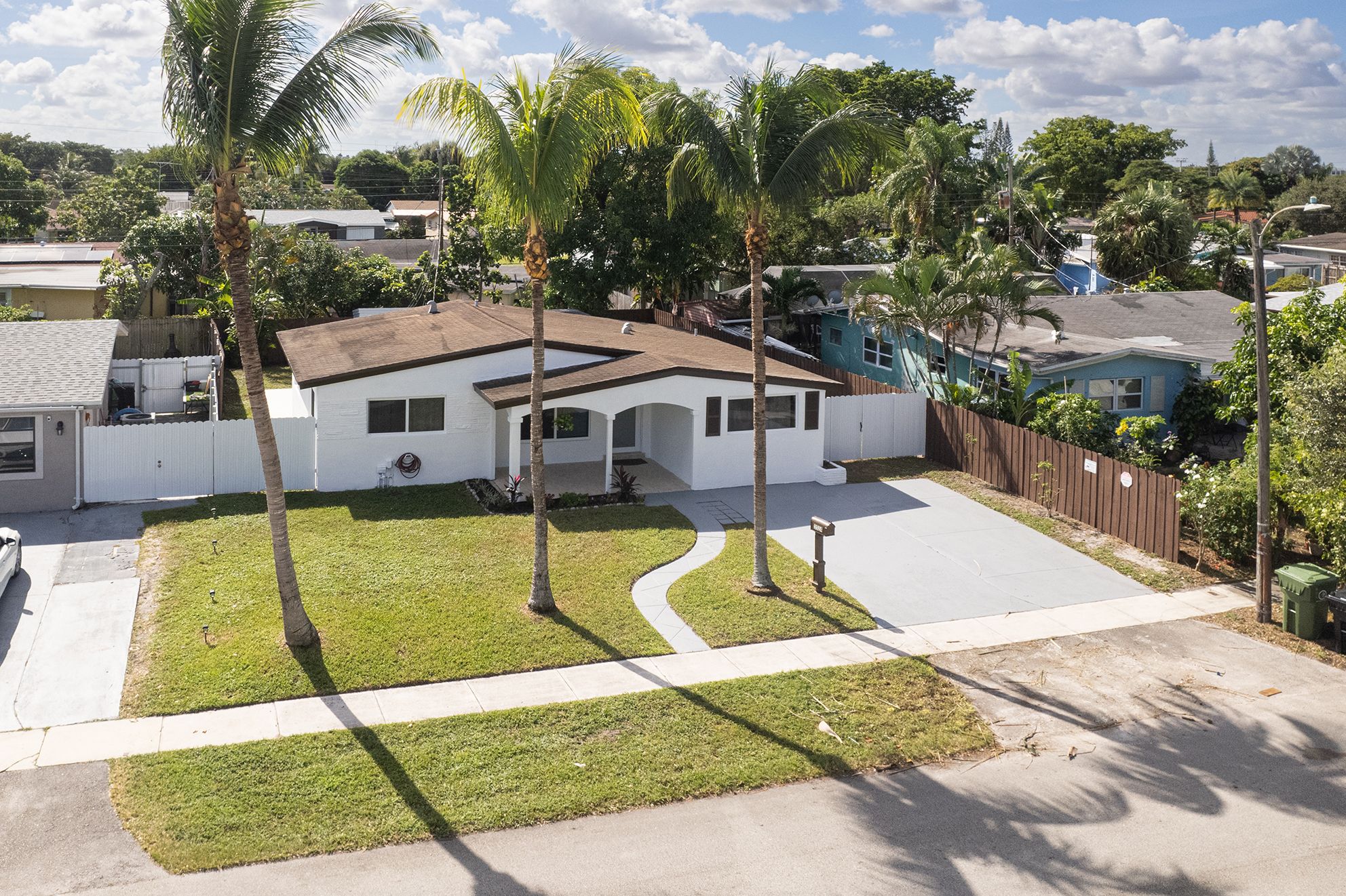  3524 SW 14th St, Fort Lauderdale, FL, 33312 - 物件實景